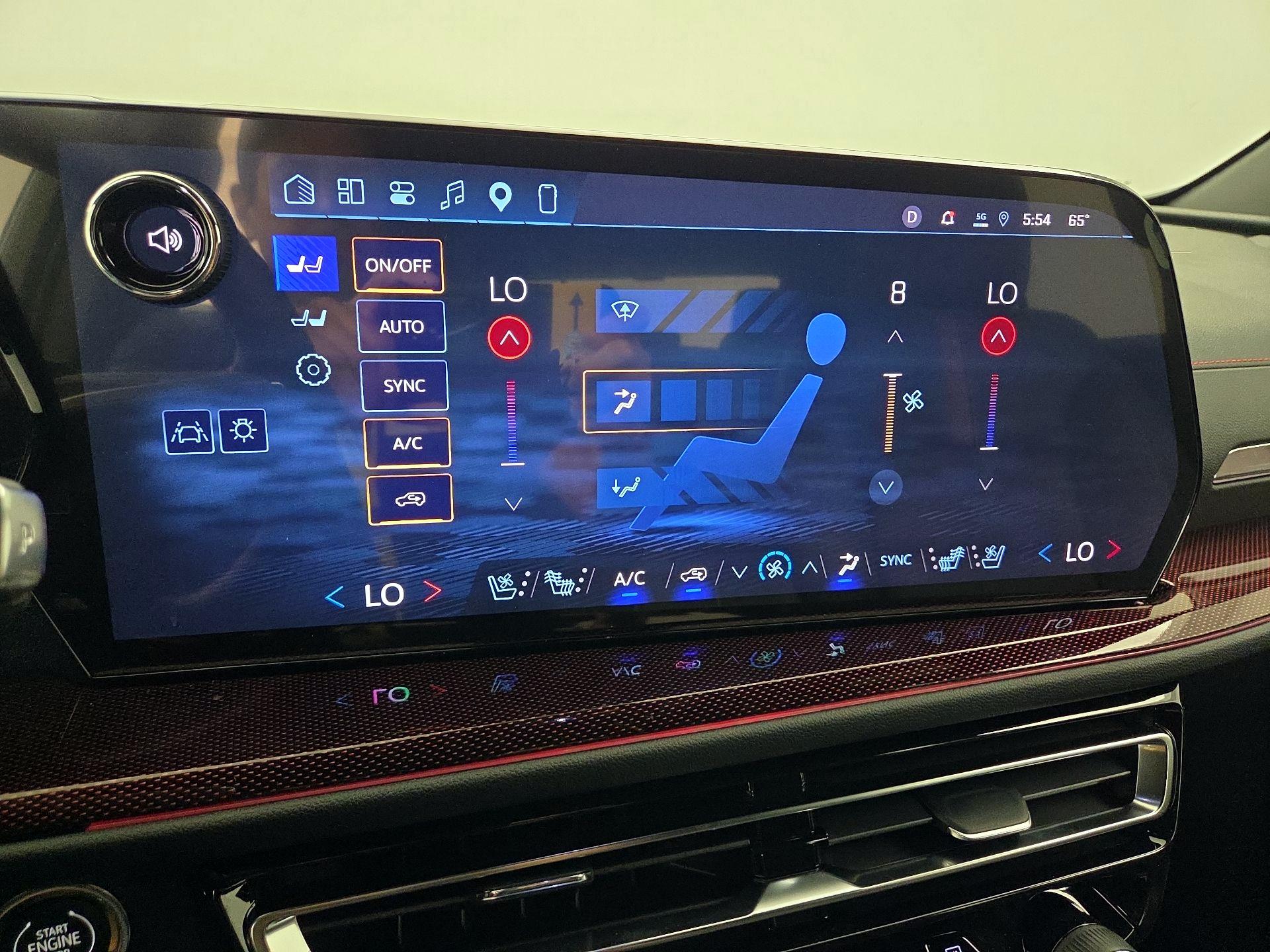 Thumbnail: 2026 Chevrolet Traverse - 17