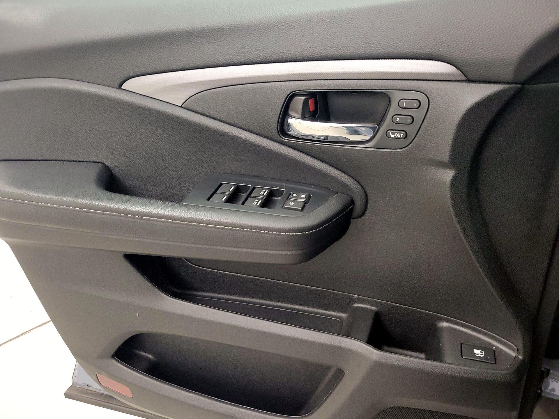 Thumbnail: 2023 Honda Ridgeline - 12