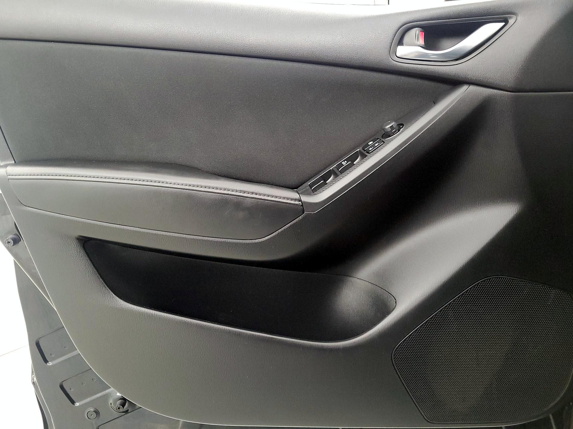 Thumbnail: 2016 Mazda CX-5 - 12