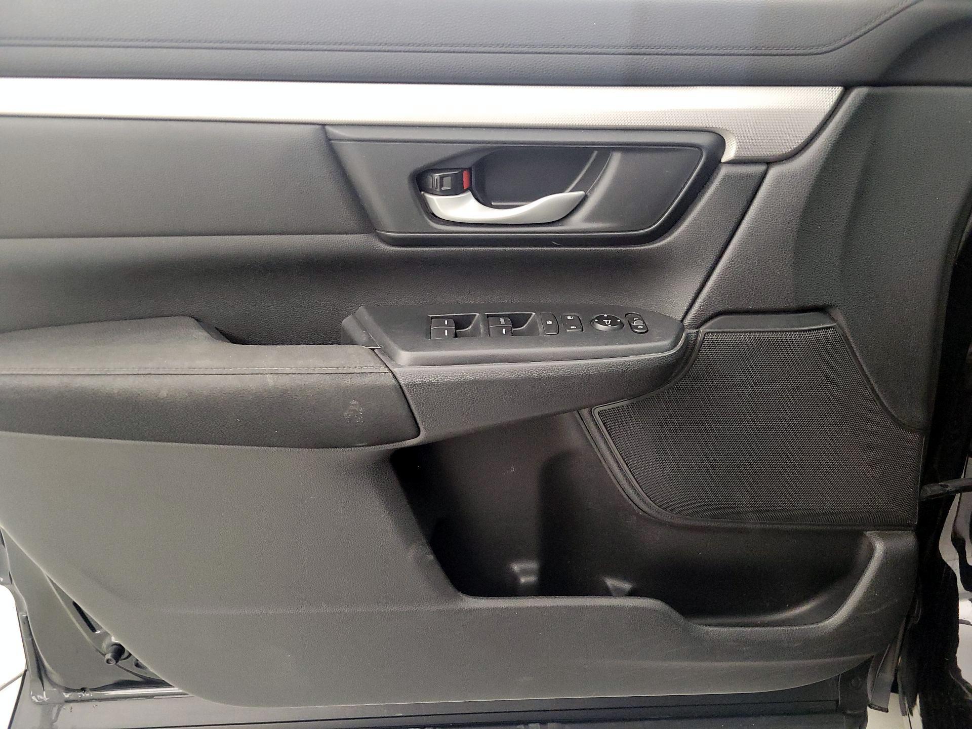 Thumbnail: 2017 Honda CR-V - 12