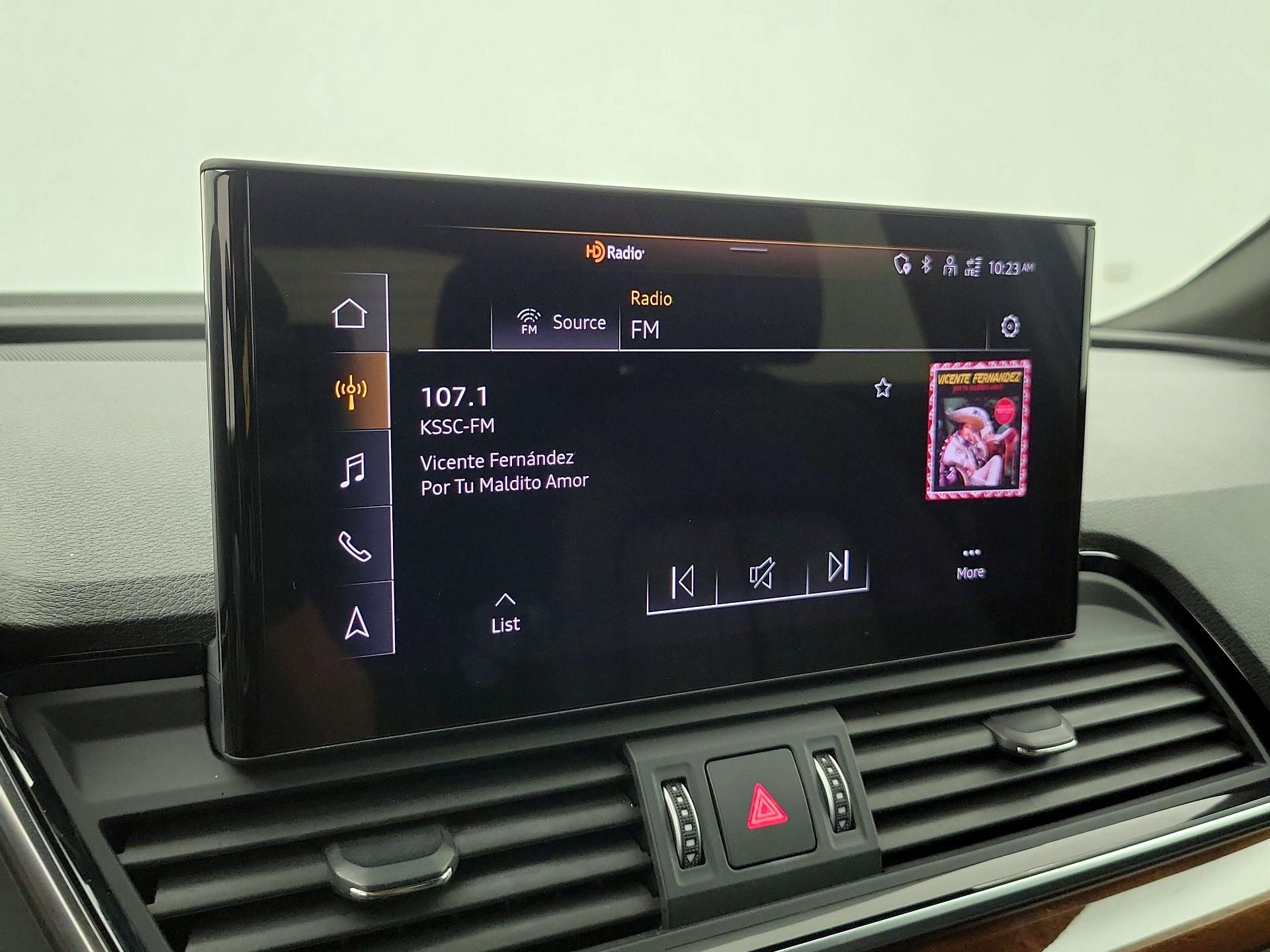 Thumbnail: 2022 Audi Q5 - 16