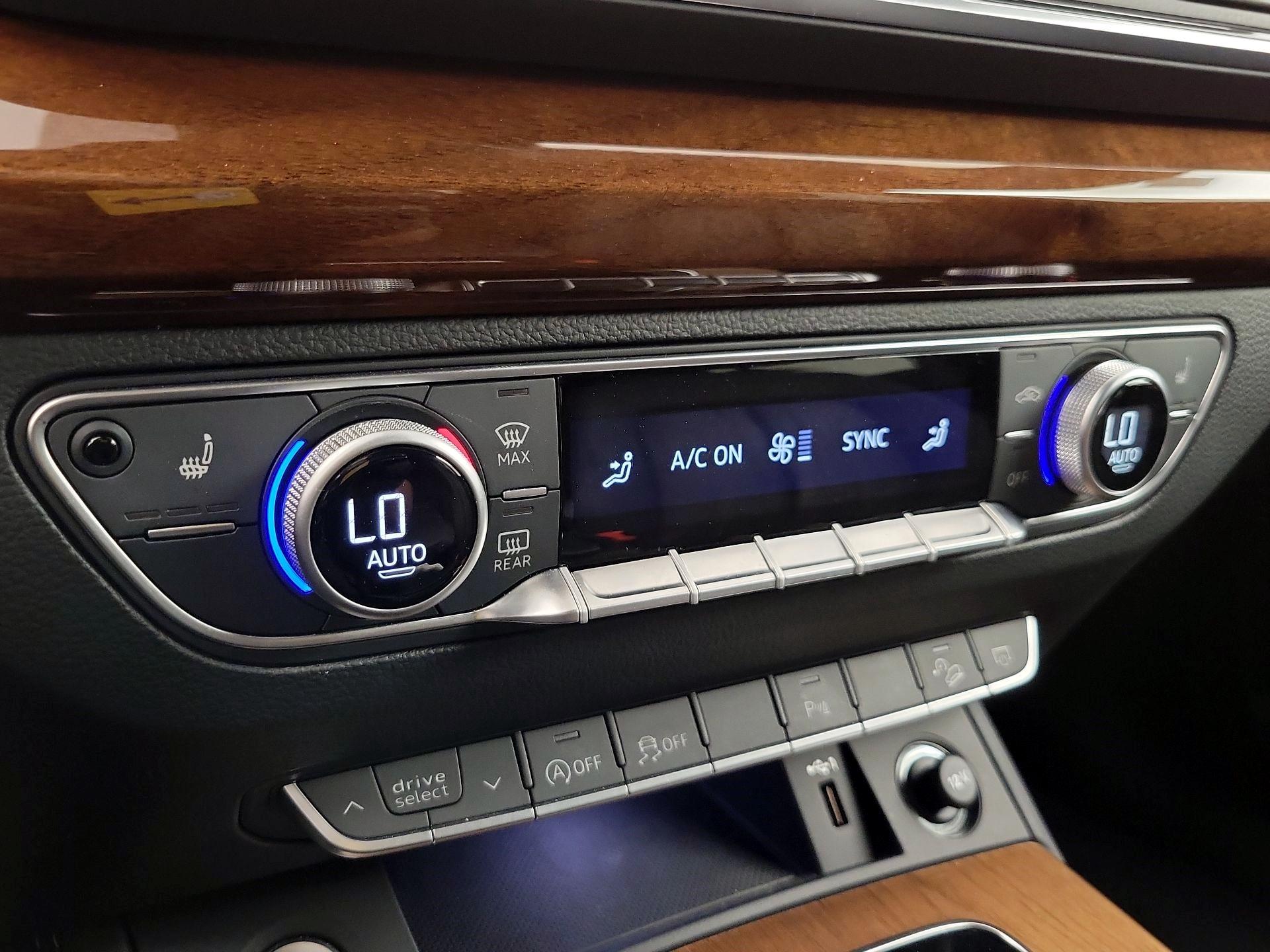 Thumbnail: 2022 Audi Q5 - 17