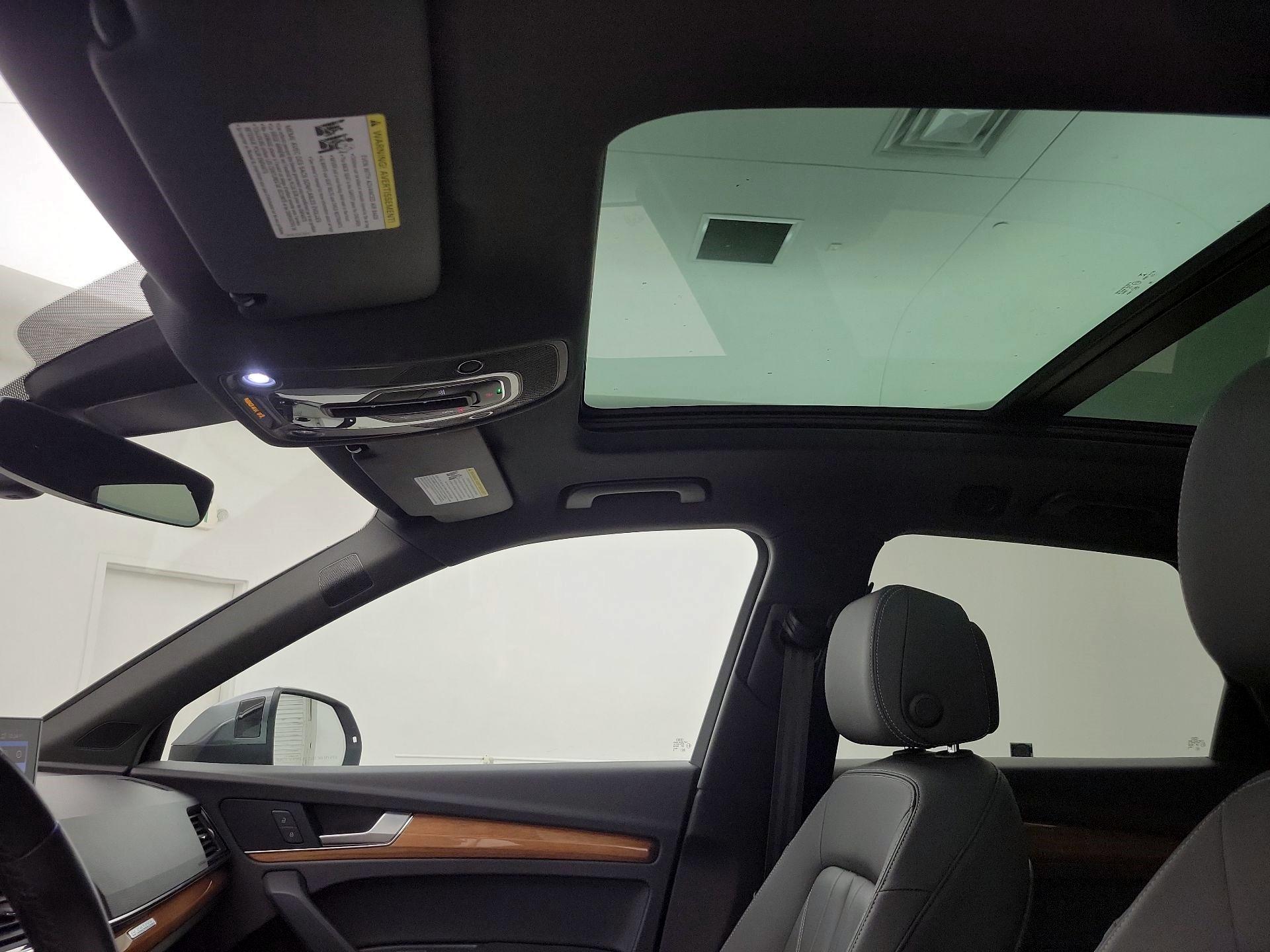 Thumbnail: 2022 Audi Q5 - 20