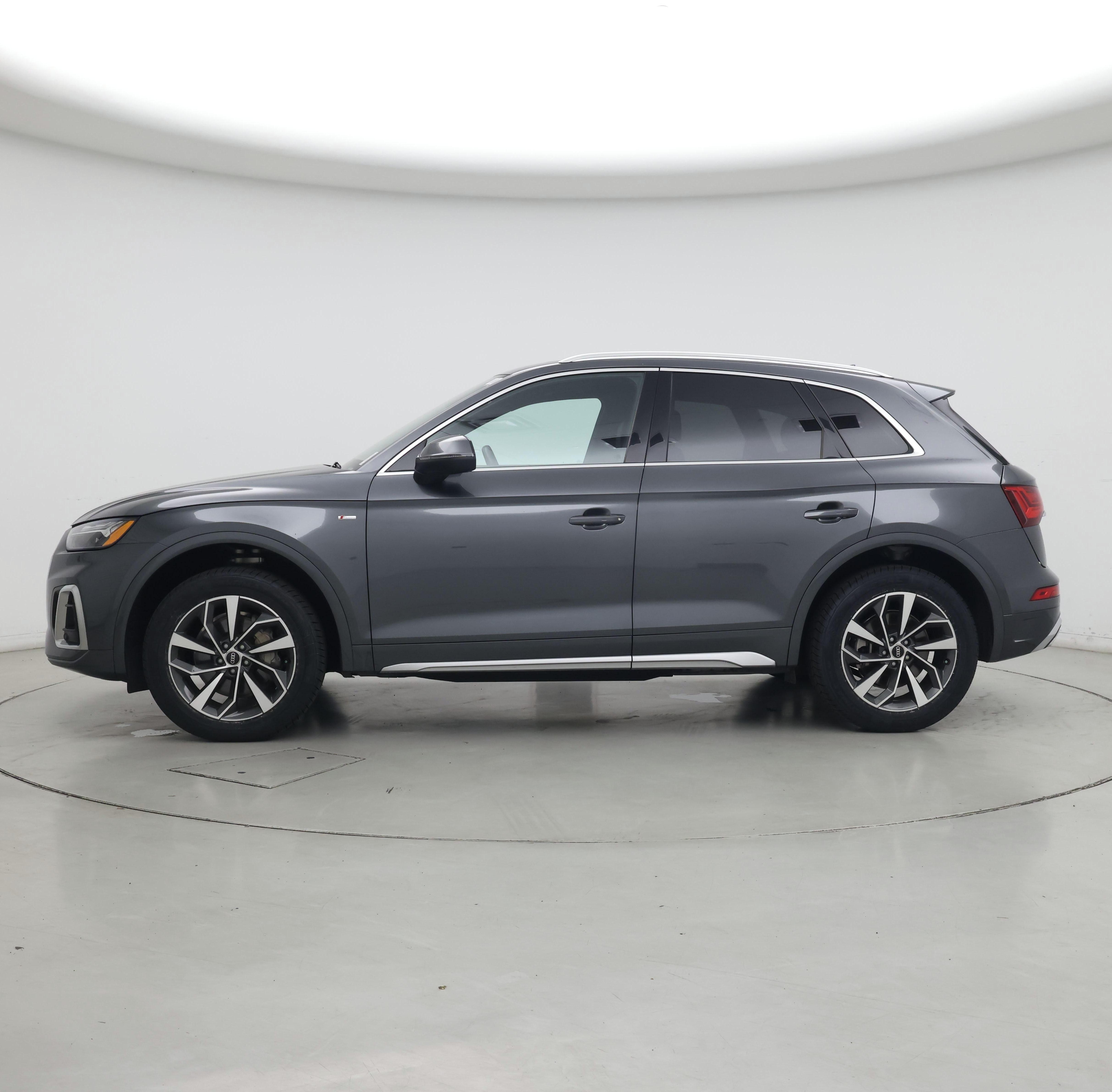 Thumbnail: 2022 Audi Q5 - 3