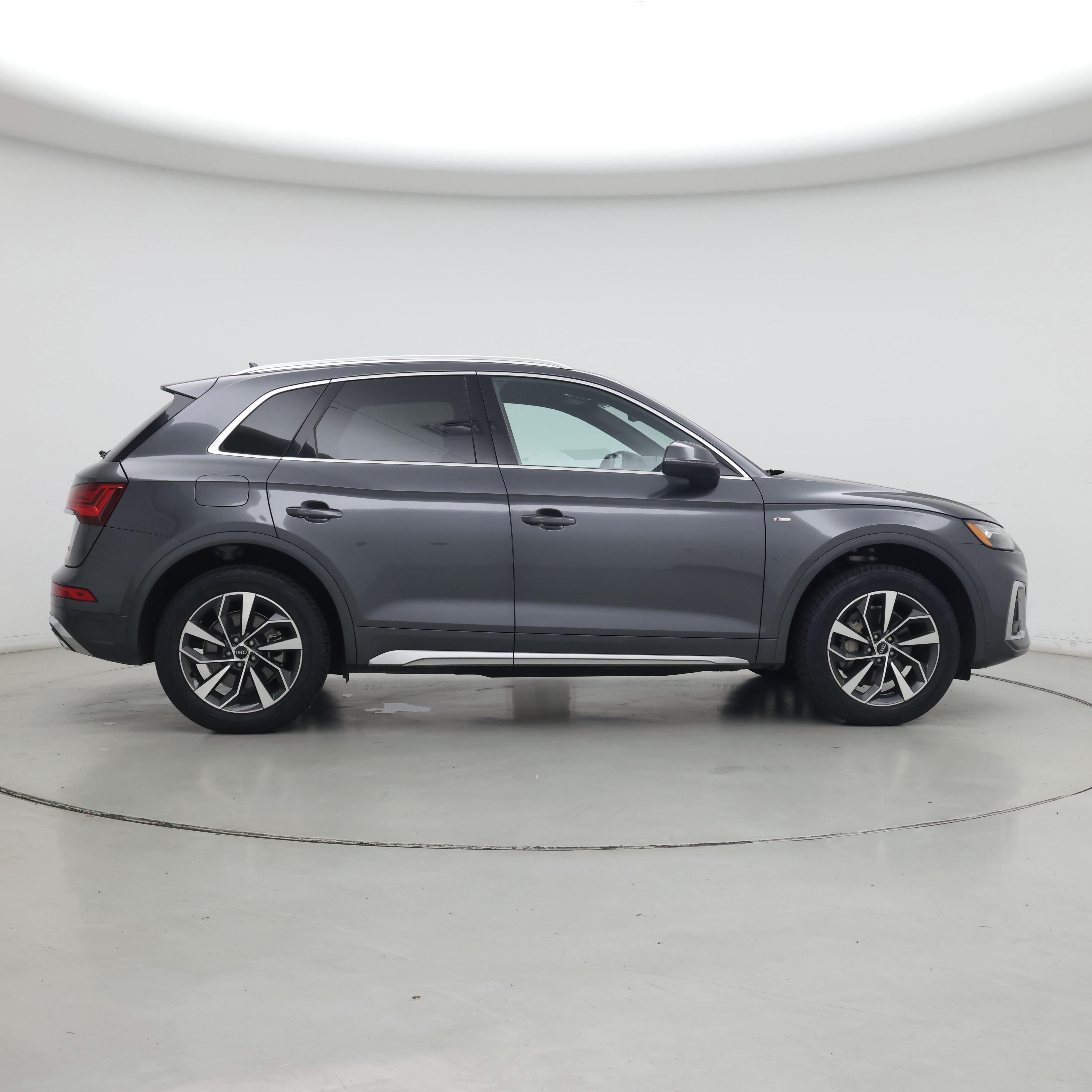 Thumbnail: 2022 Audi Q5 - 7