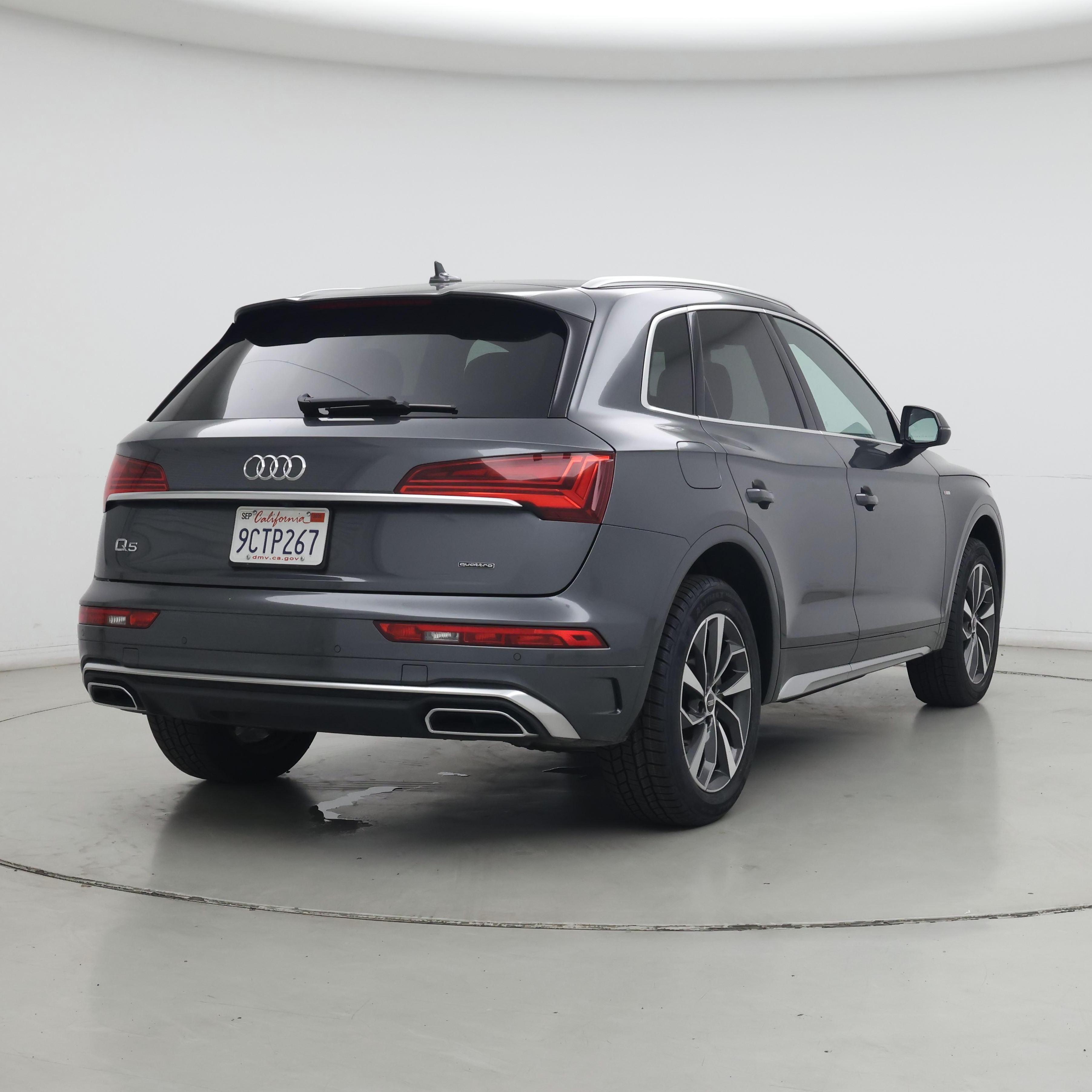 Thumbnail: 2022 Audi Q5 - 8