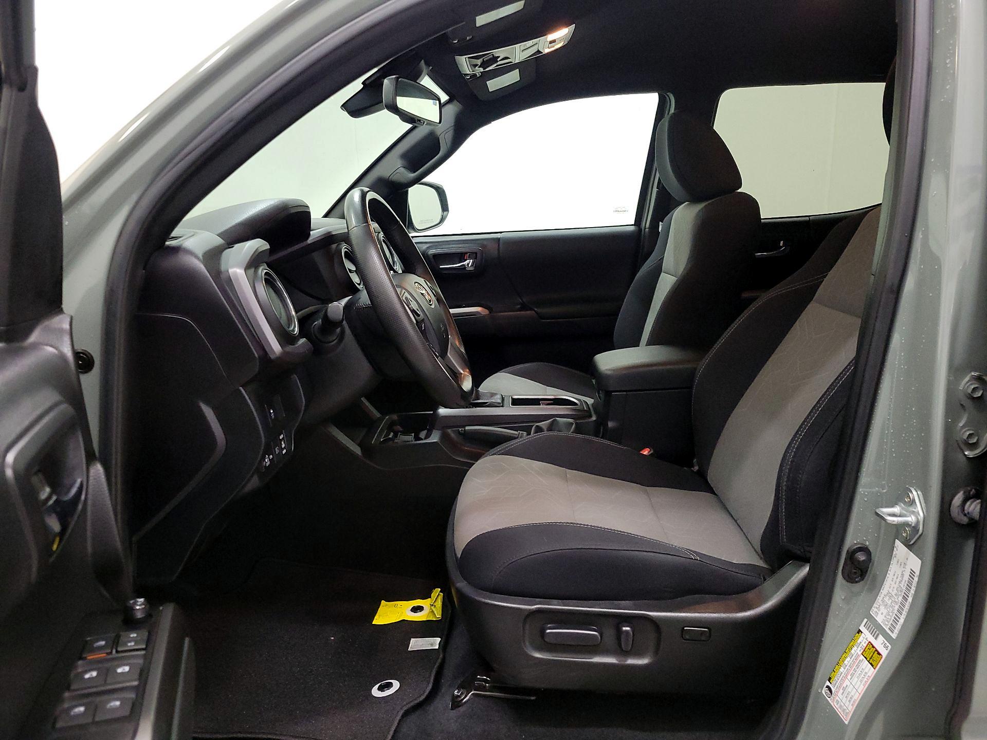 Thumbnail: 2023 Toyota Tacoma - 11