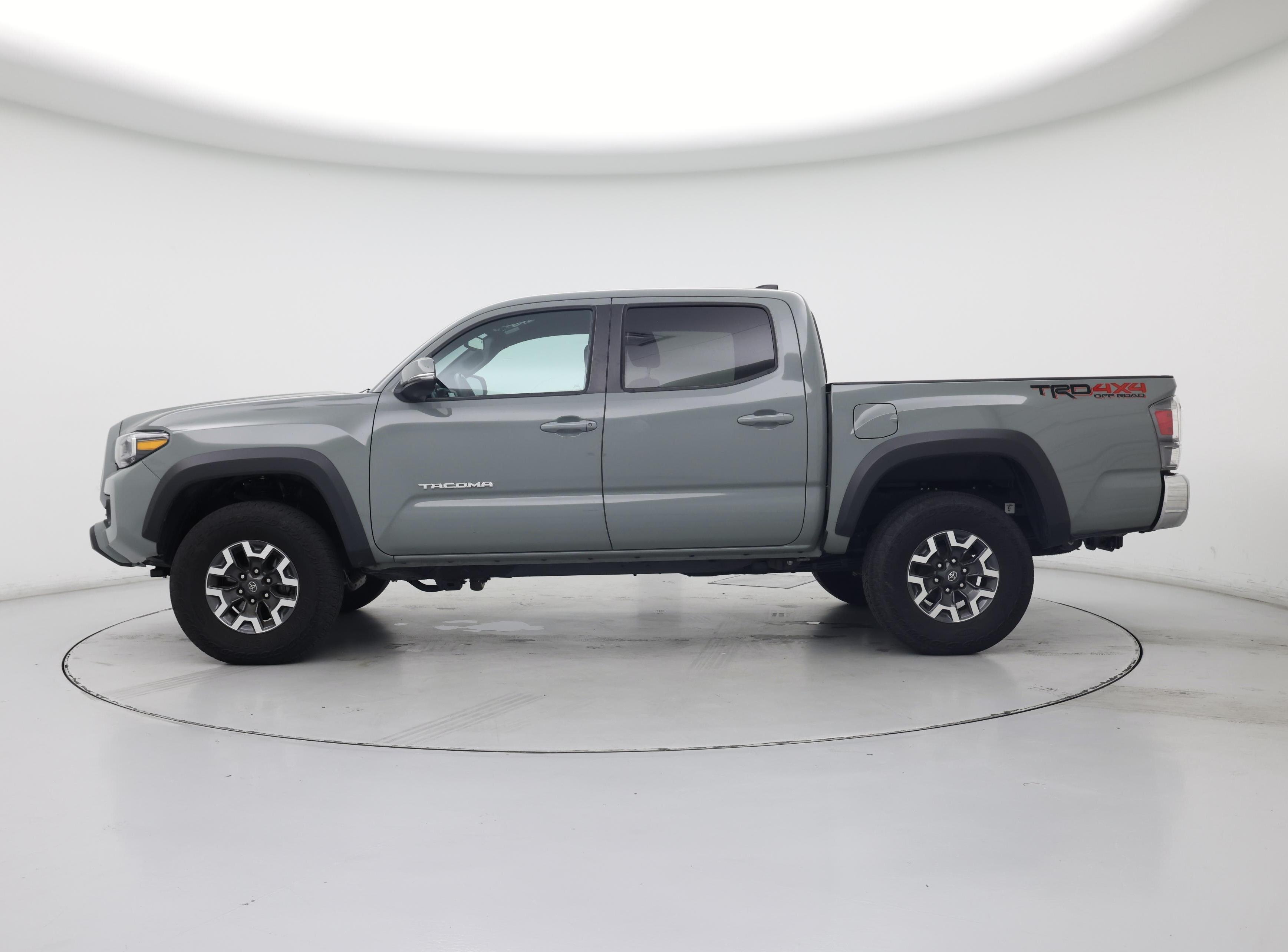 Thumbnail: 2023 Toyota Tacoma - 3