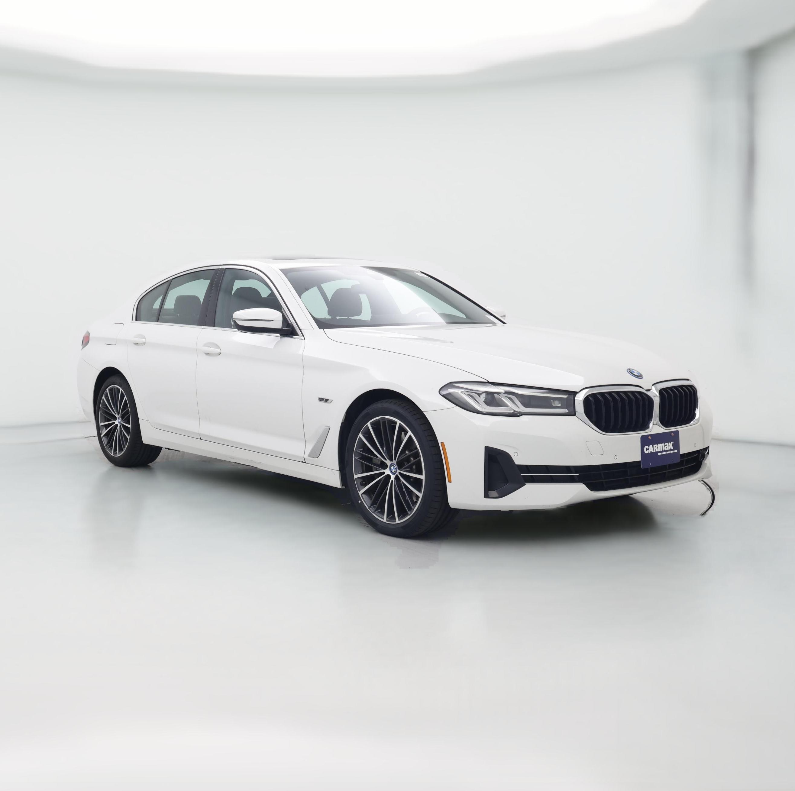 Thumbnail: 2023 BMW 5 Series - 1