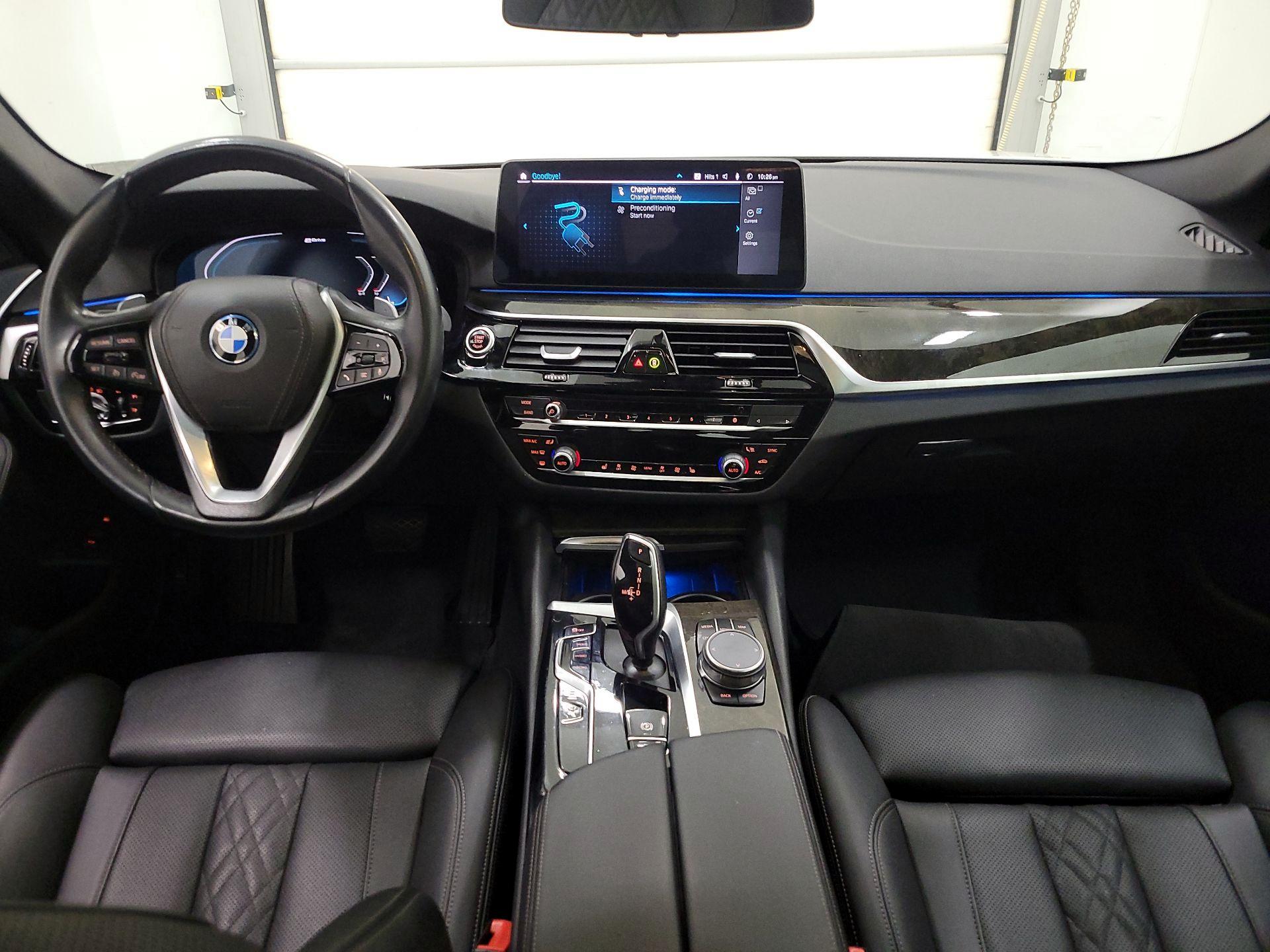 Thumbnail: 2023 BMW 5 Series - 9