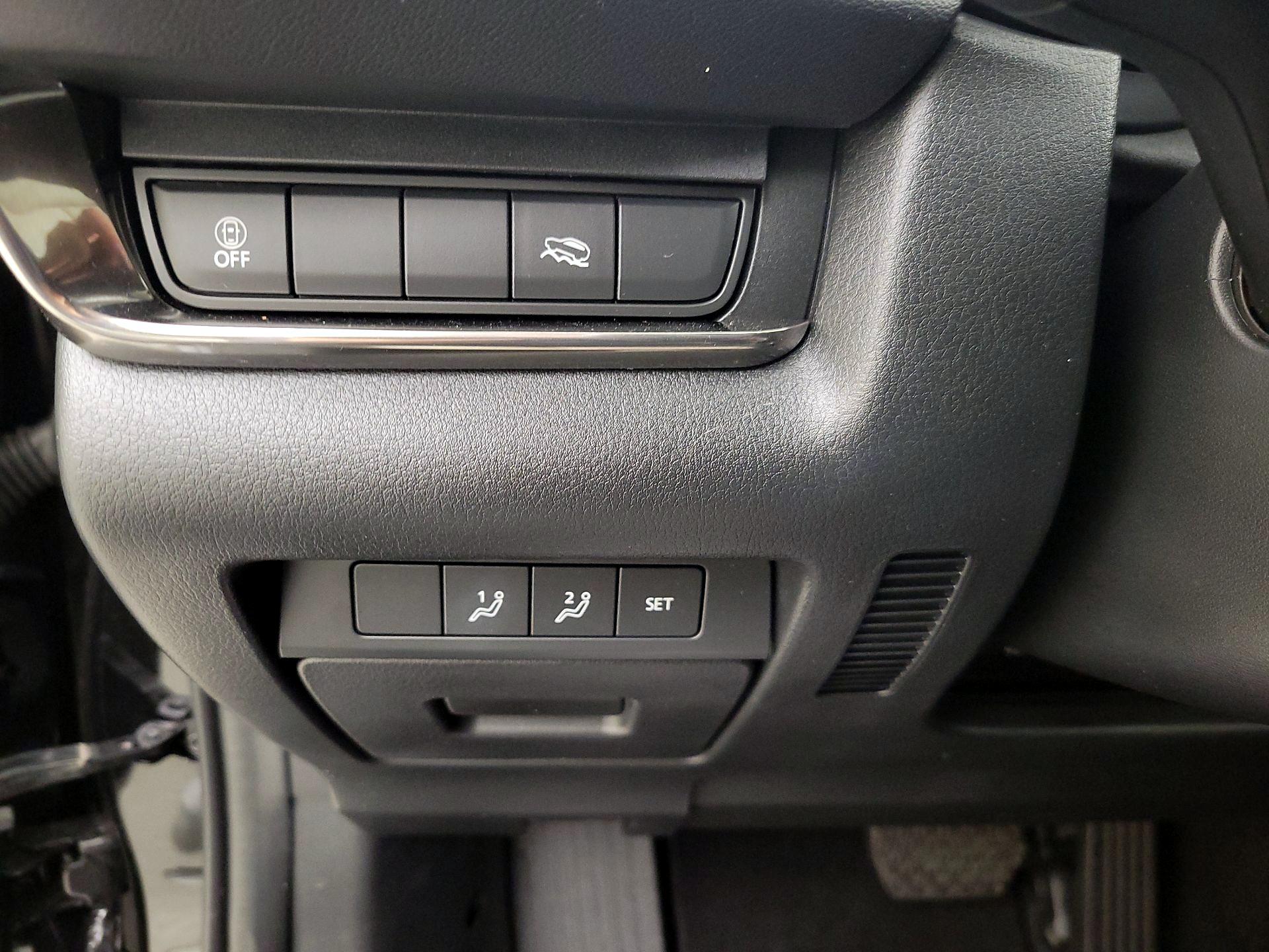 Thumbnail: 2023 Mazda CX-30 - 13