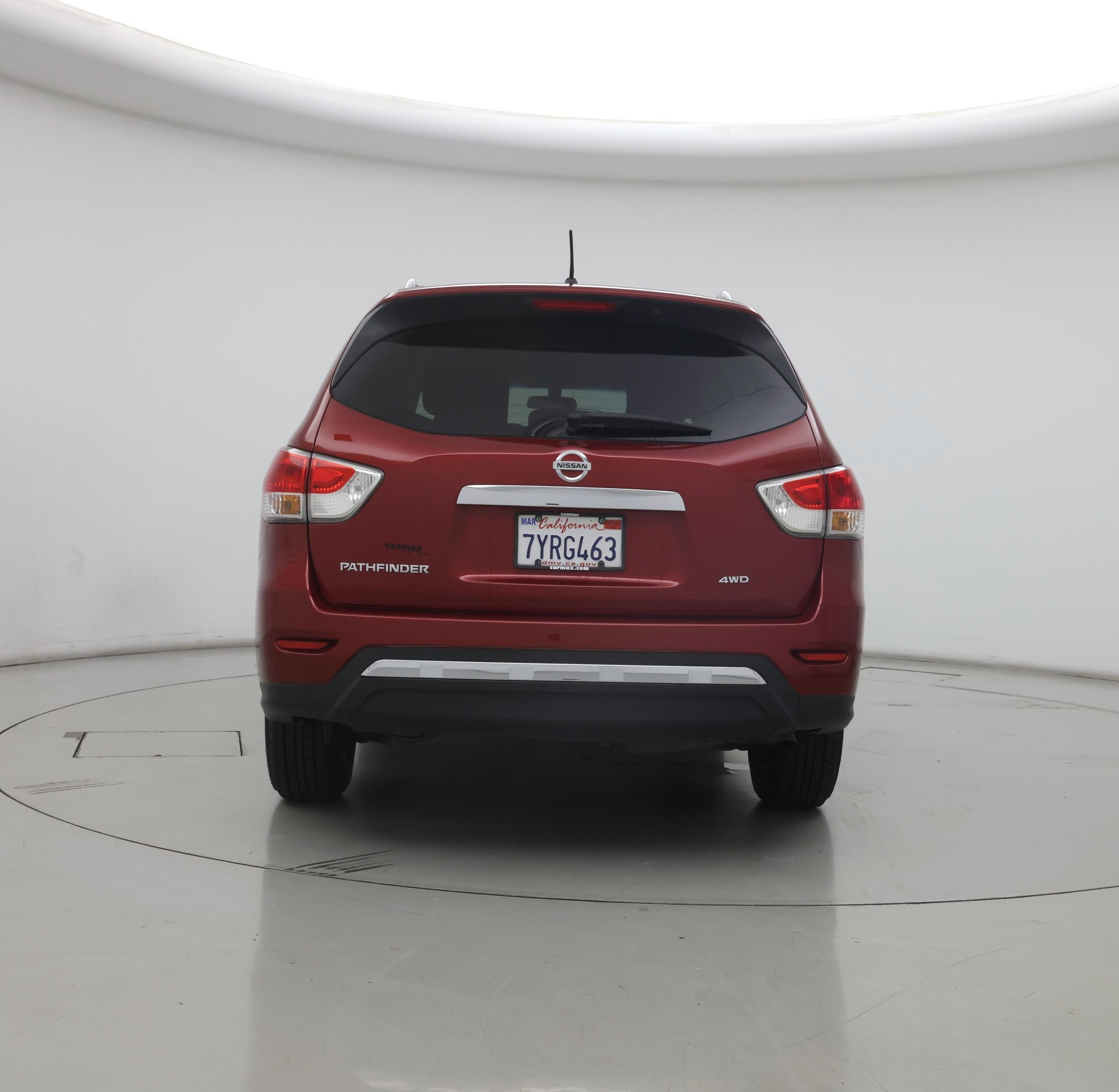 Thumbnail: 2016 Nissan Pathfinder - 6