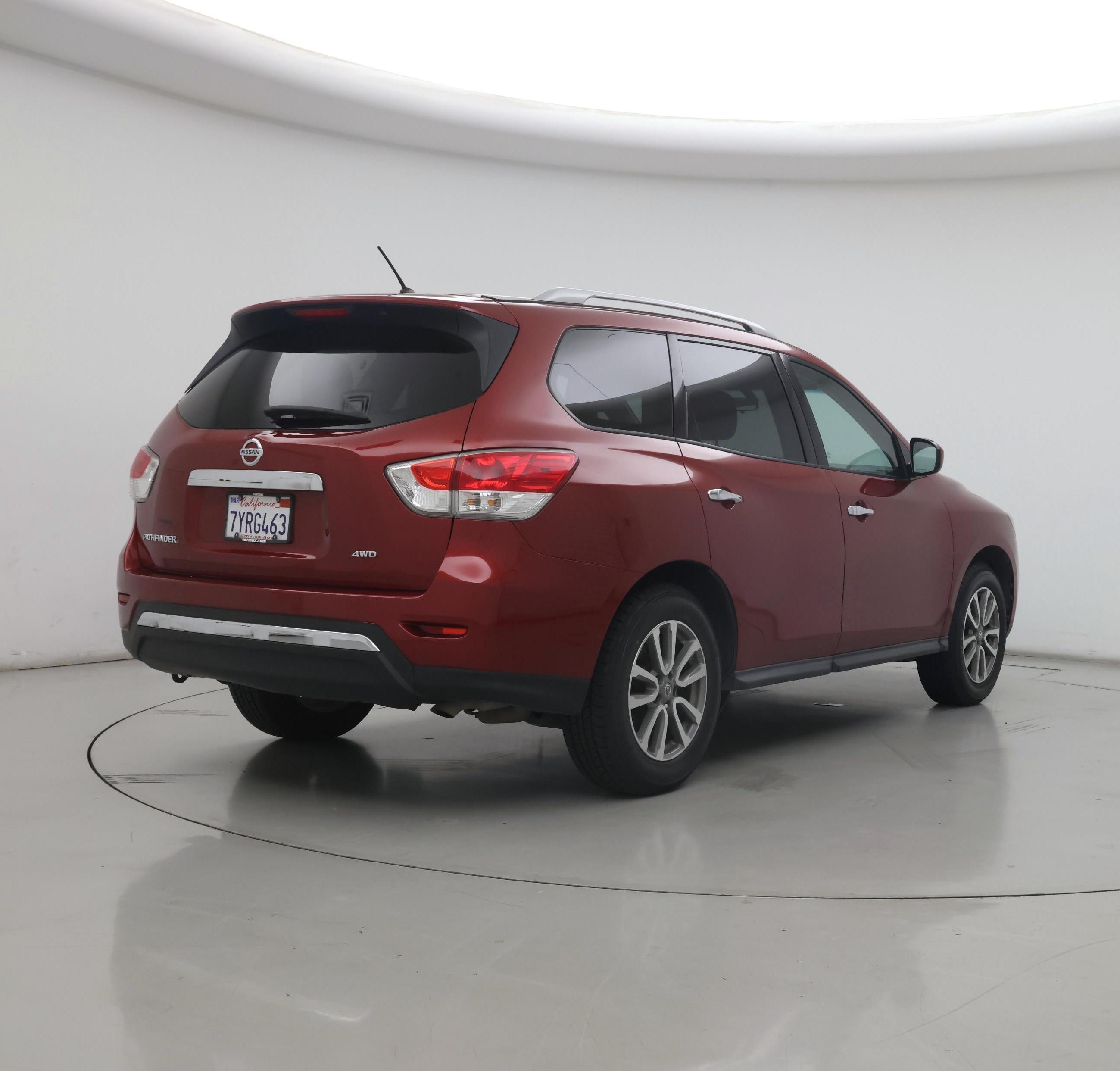 Thumbnail: 2016 Nissan Pathfinder - 8