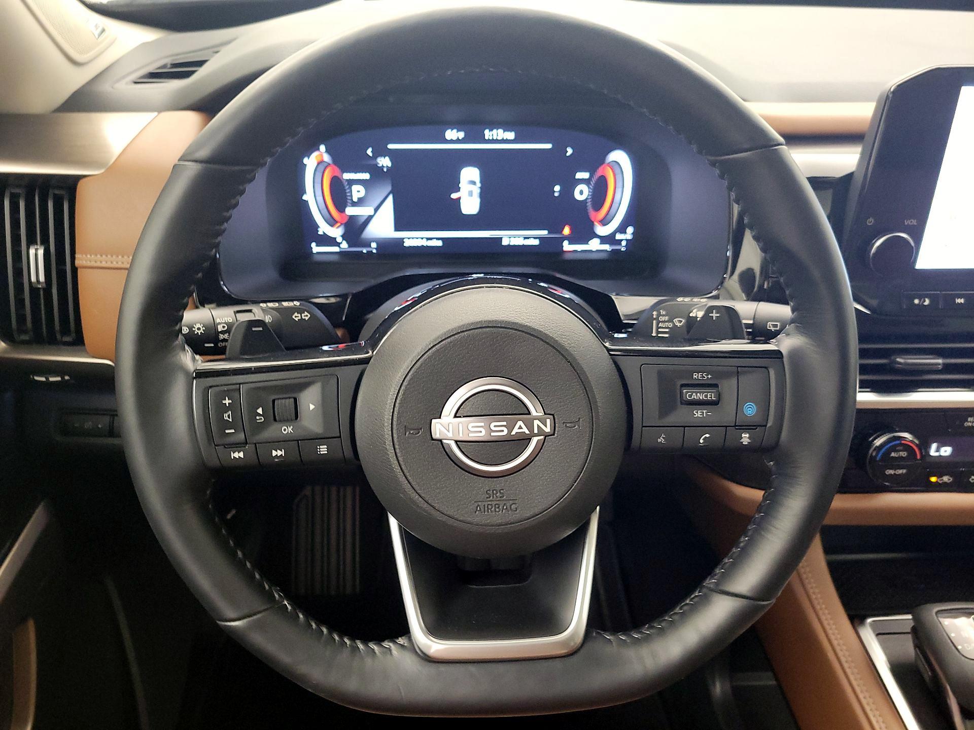 Thumbnail: 2023 Nissan Pathfinder - 10