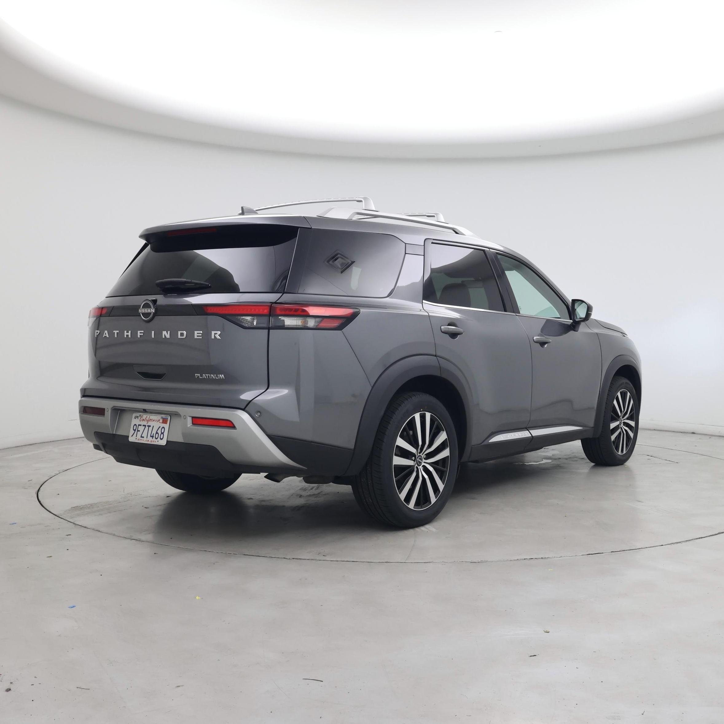 Thumbnail: 2023 Nissan Pathfinder - 8