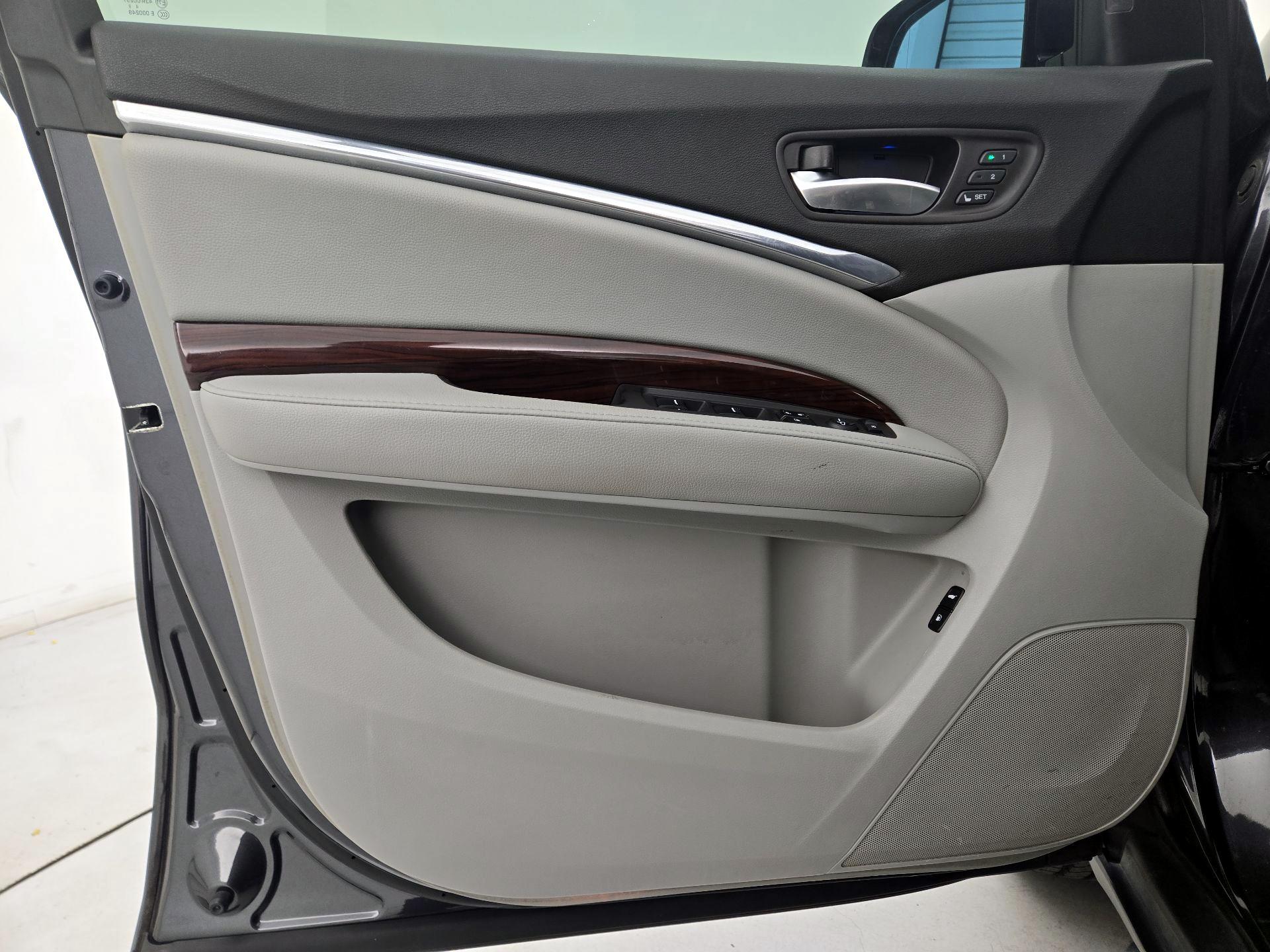 Thumbnail: 2015 Acura MDX - 12