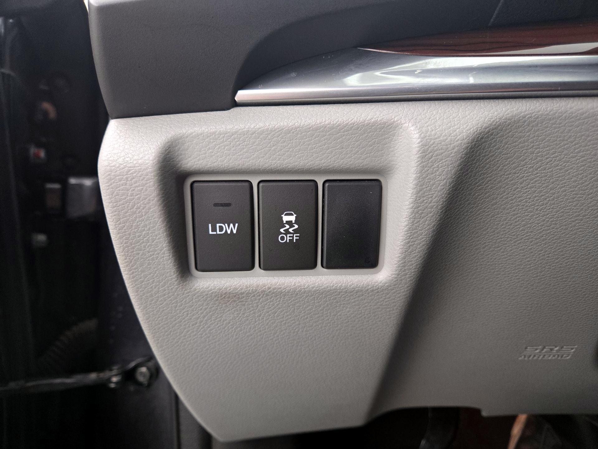 Thumbnail: 2015 Acura MDX - 13