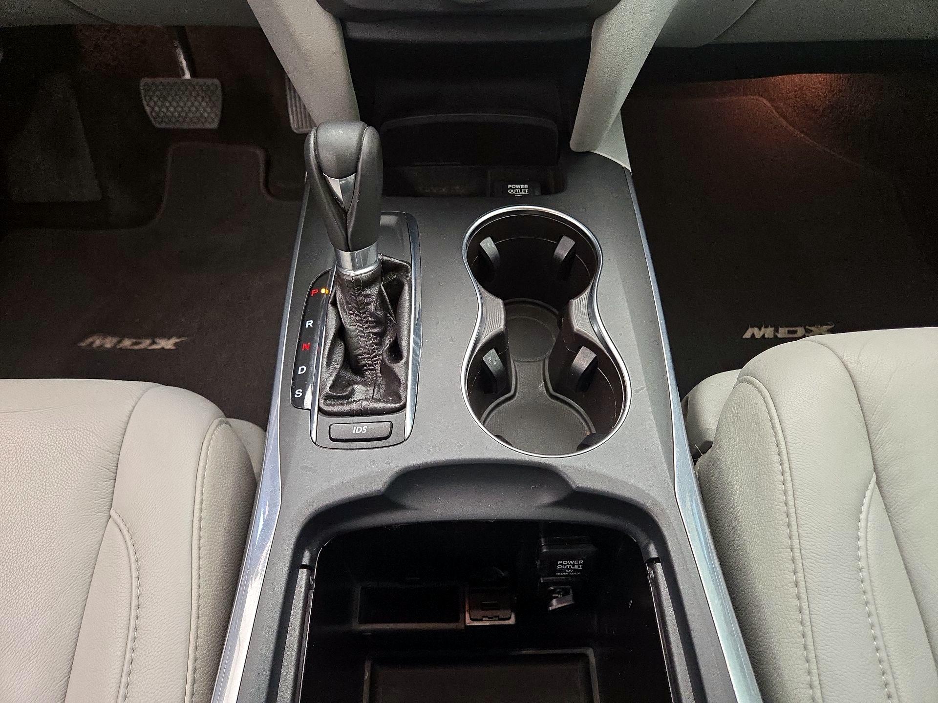 Thumbnail: 2015 Acura MDX - 17