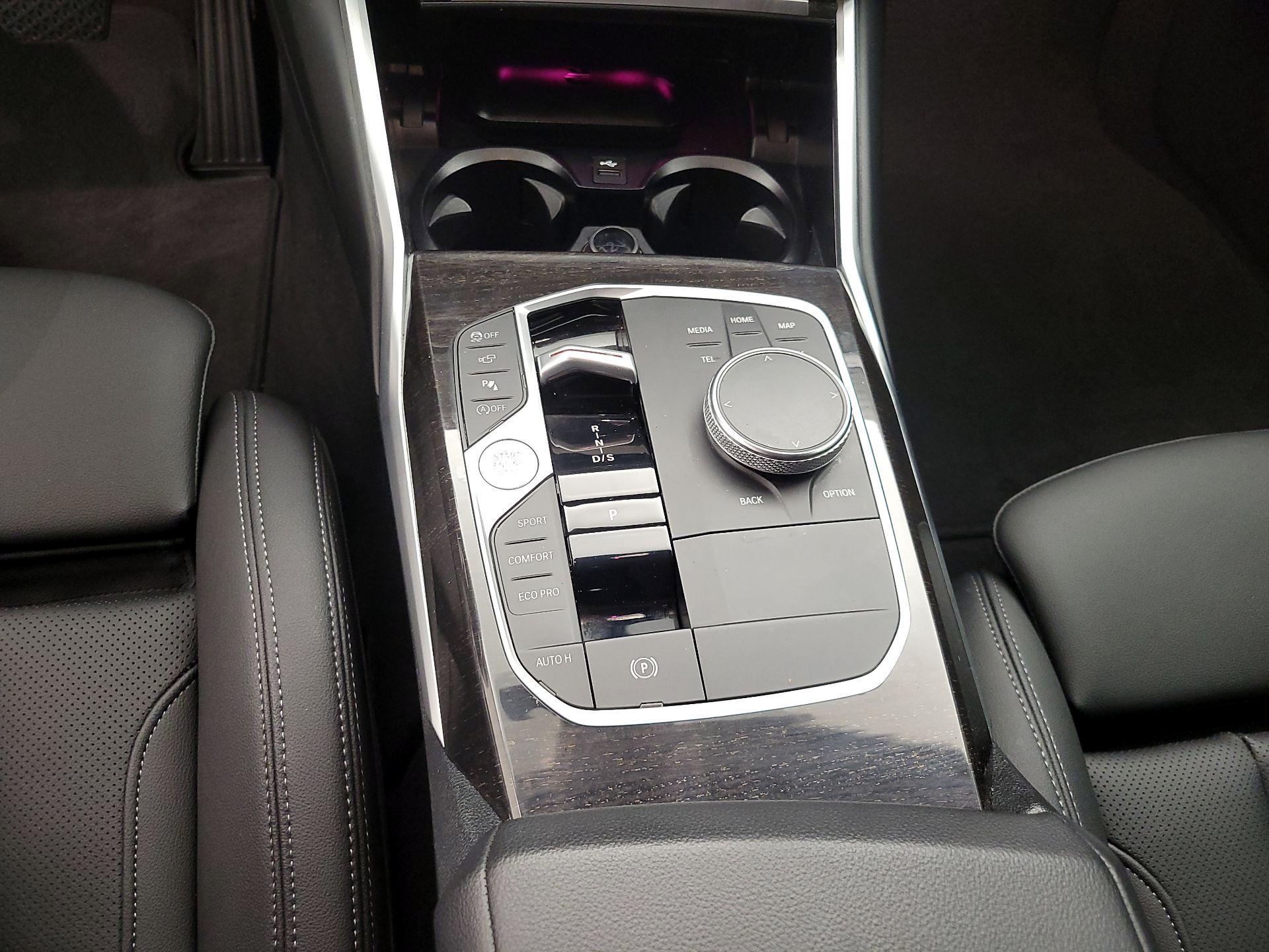 Thumbnail: 2024 BMW 4 Series - 18