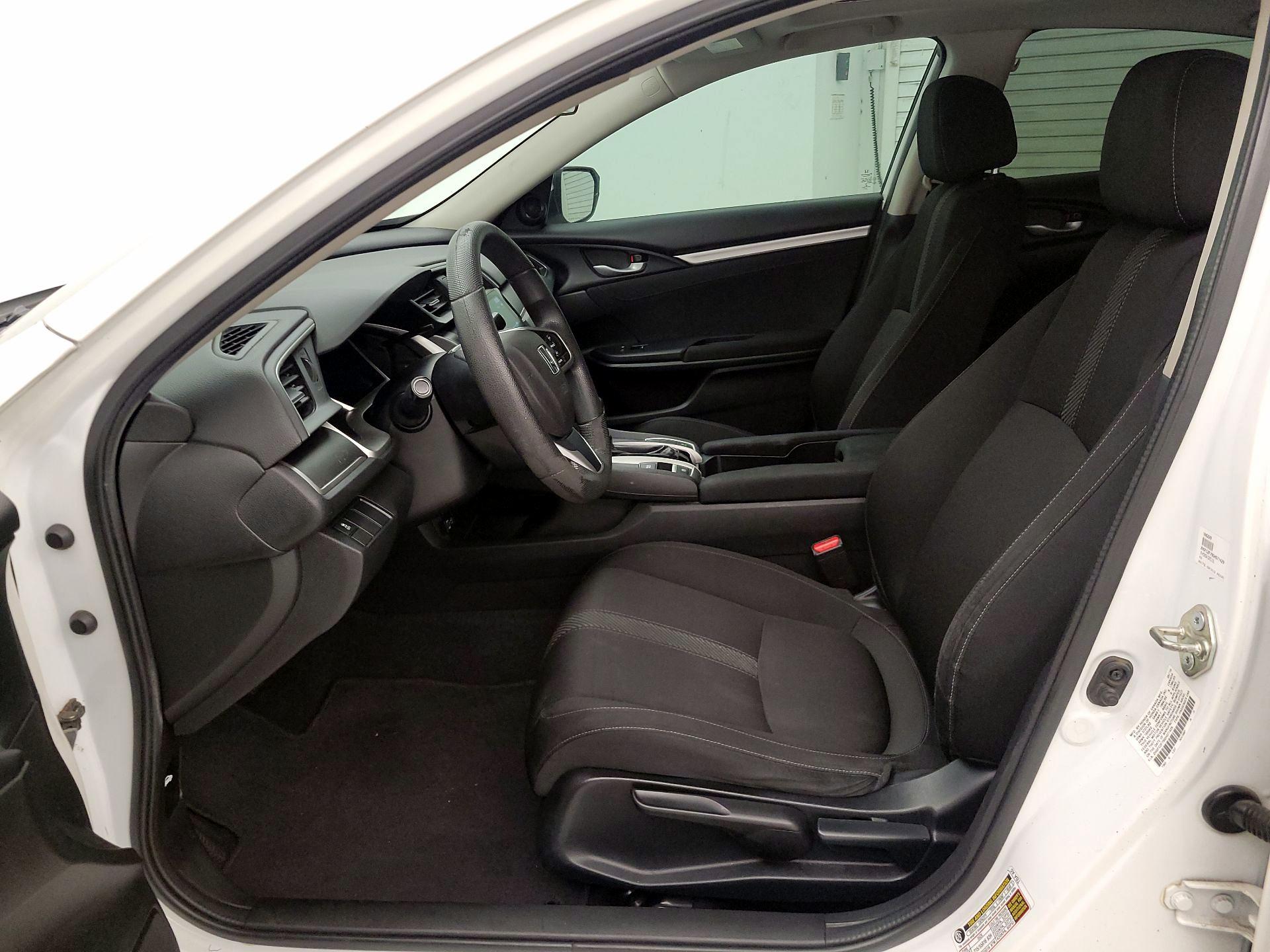 Thumbnail: 2016 Honda Civic - 11