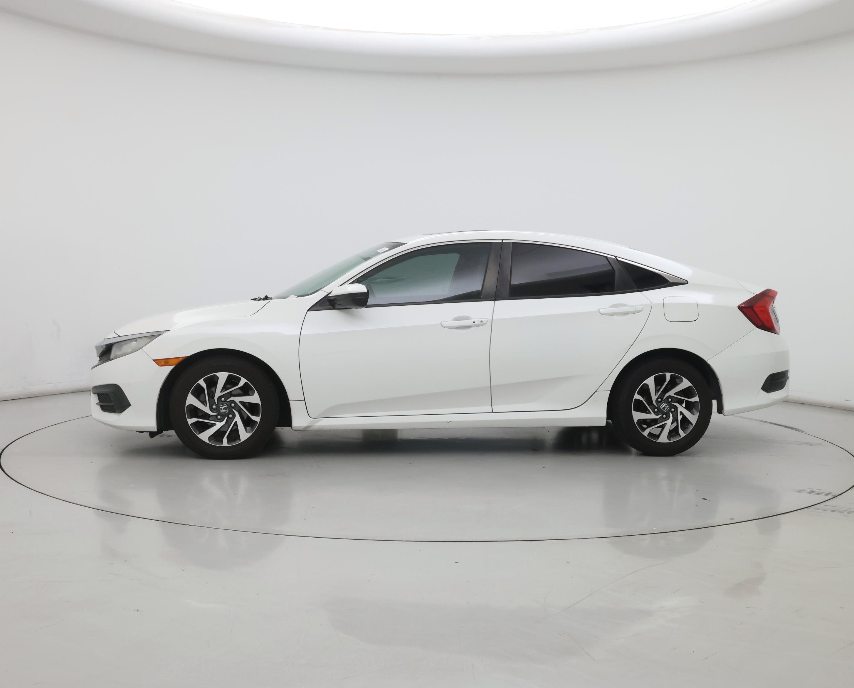 Thumbnail: 2016 Honda Civic - 3