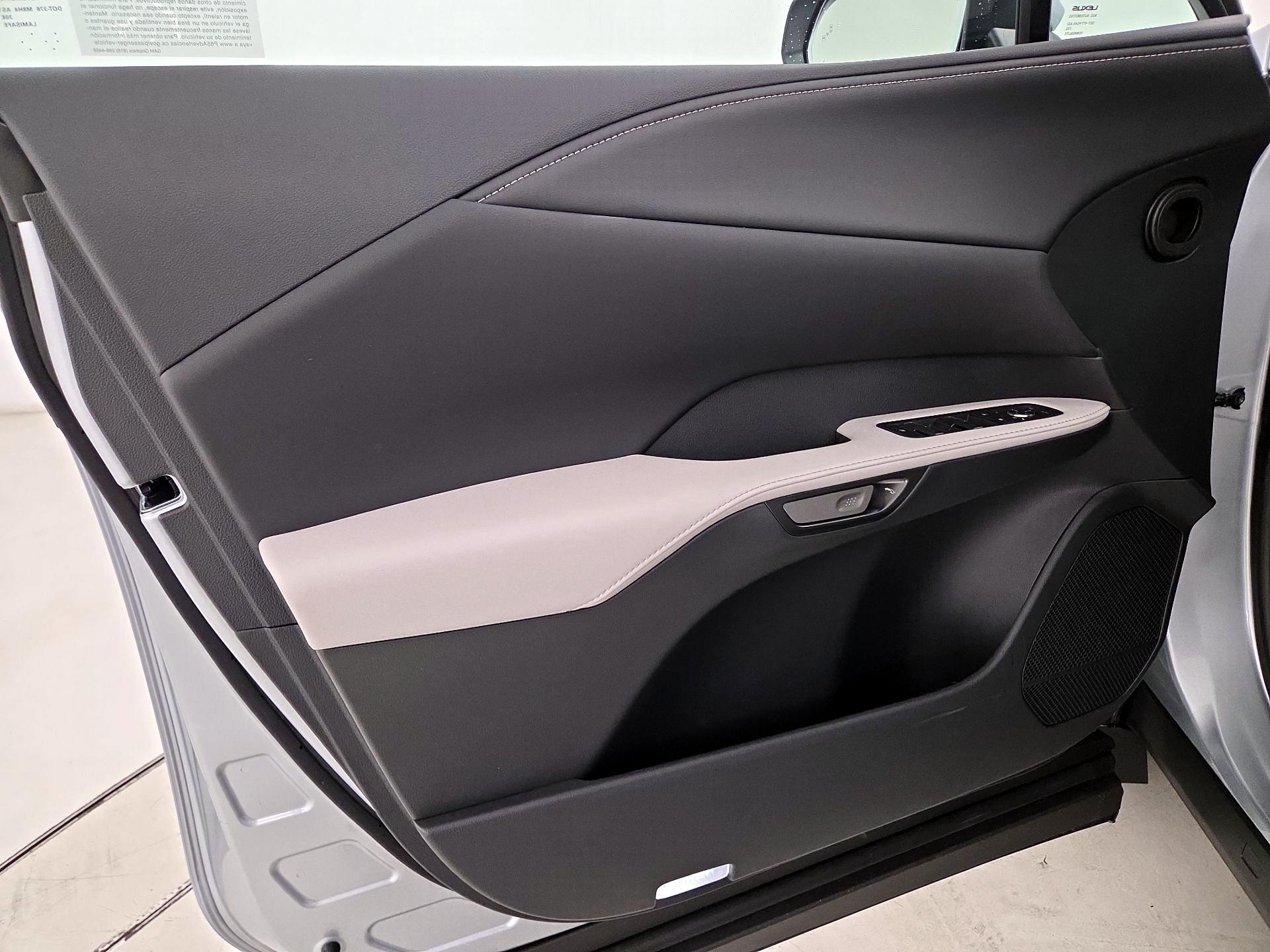 Thumbnail: 2026 Lexus RX - 12