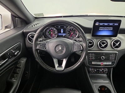 Steering Wheel & Instrument Cluster (On)