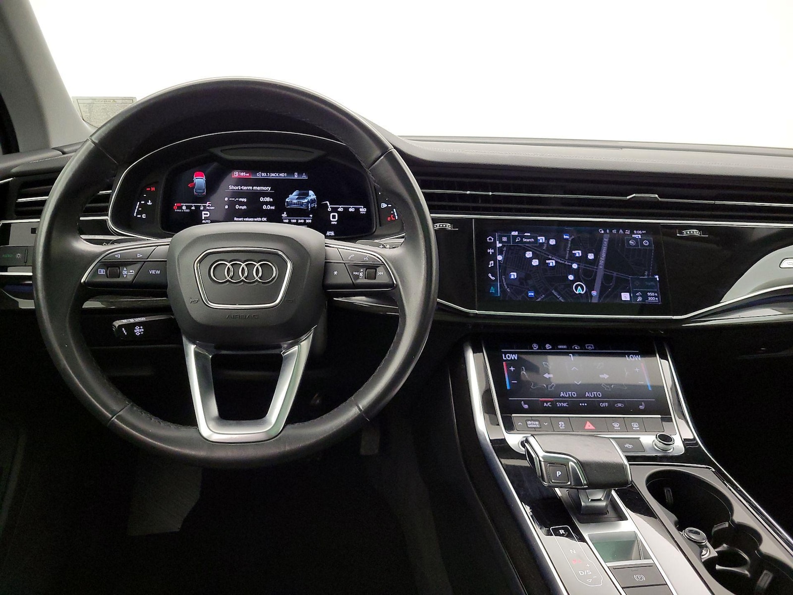 2023 Audi Q7 Premium - Photo 11