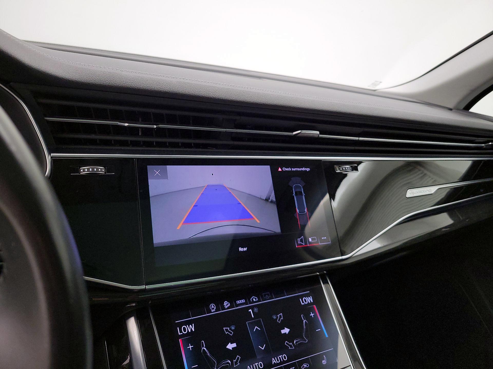 Thumbnail: 2023 Audi Q7 - 15
