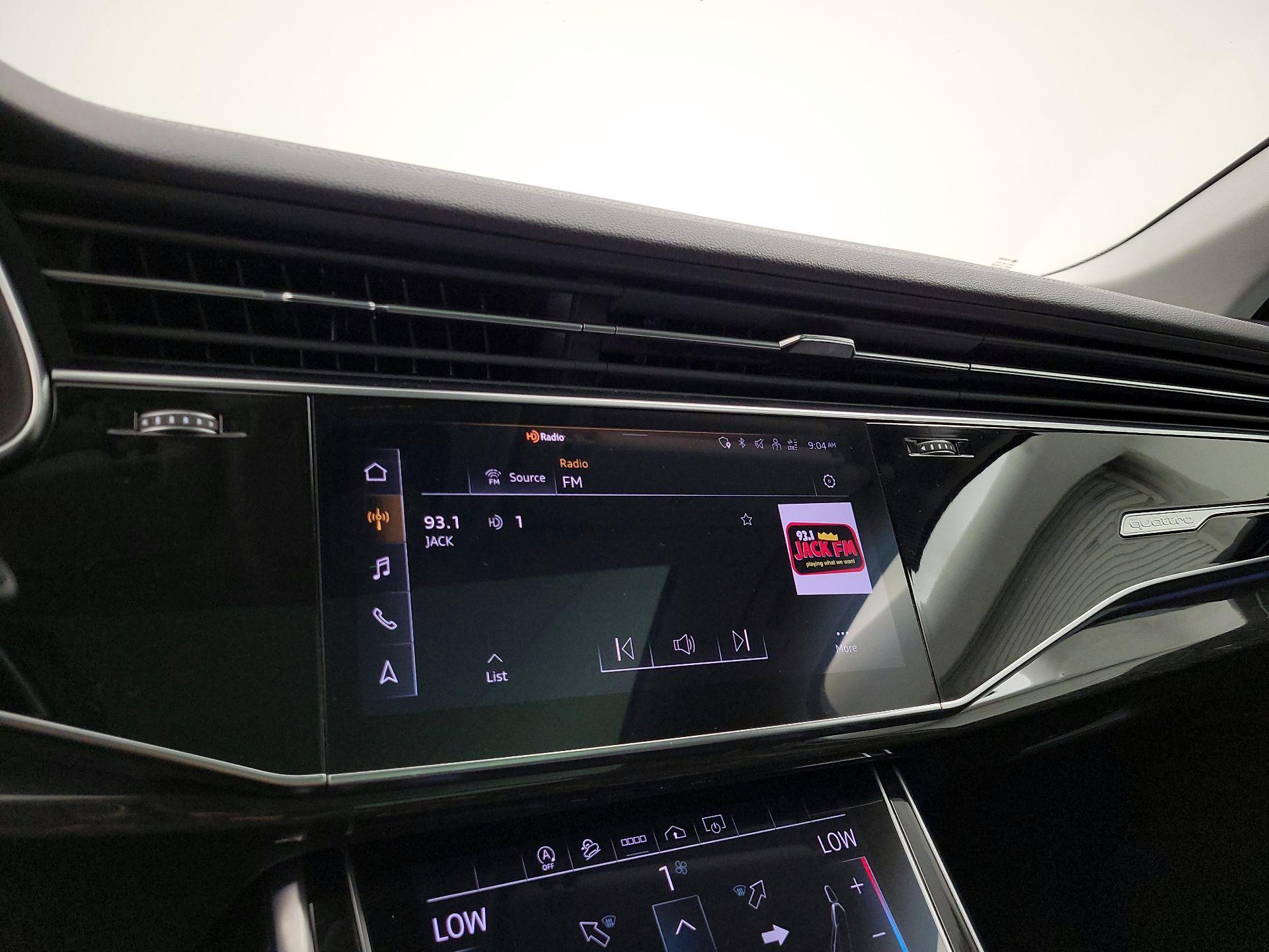 Thumbnail: 2023 Audi Q7 - 16