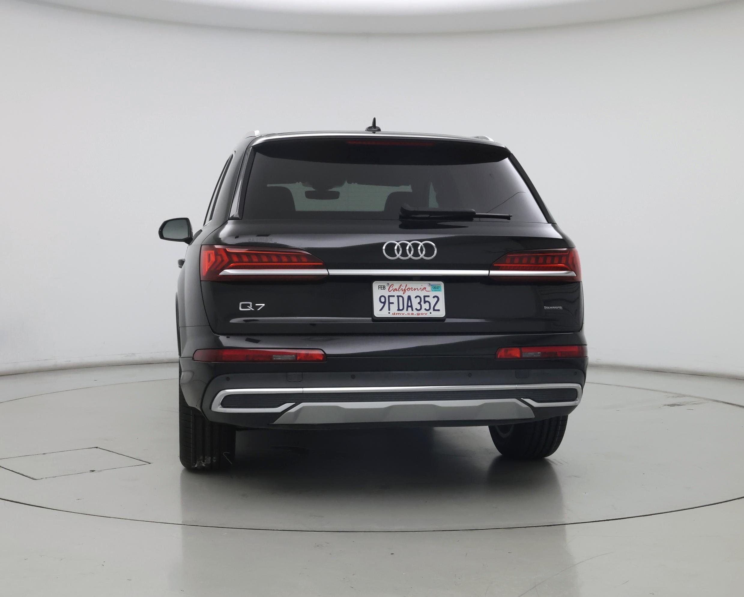 Thumbnail: 2023 Audi Q7 - 6