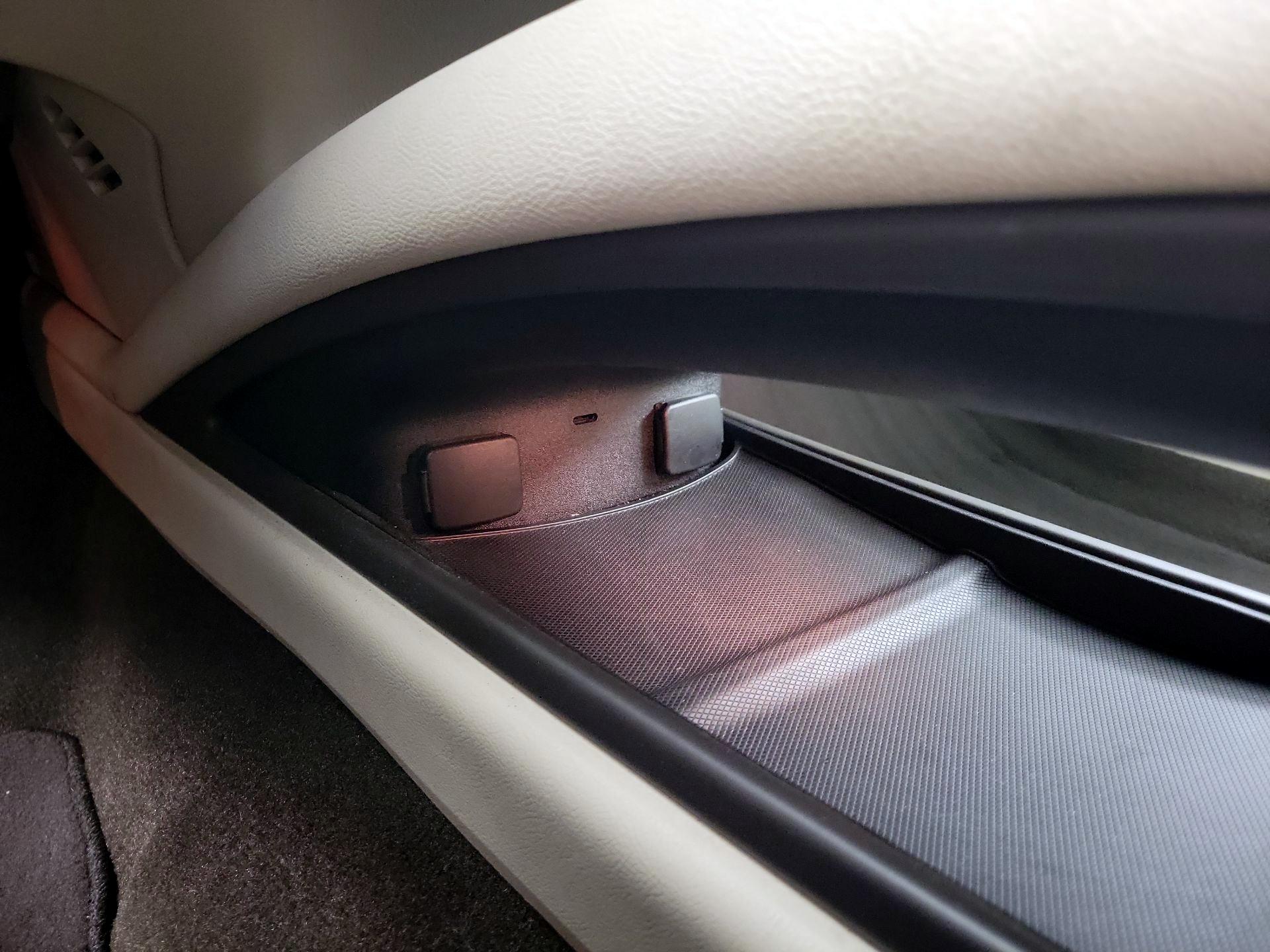 Thumbnail: 2020 Lincoln MKZ - 19