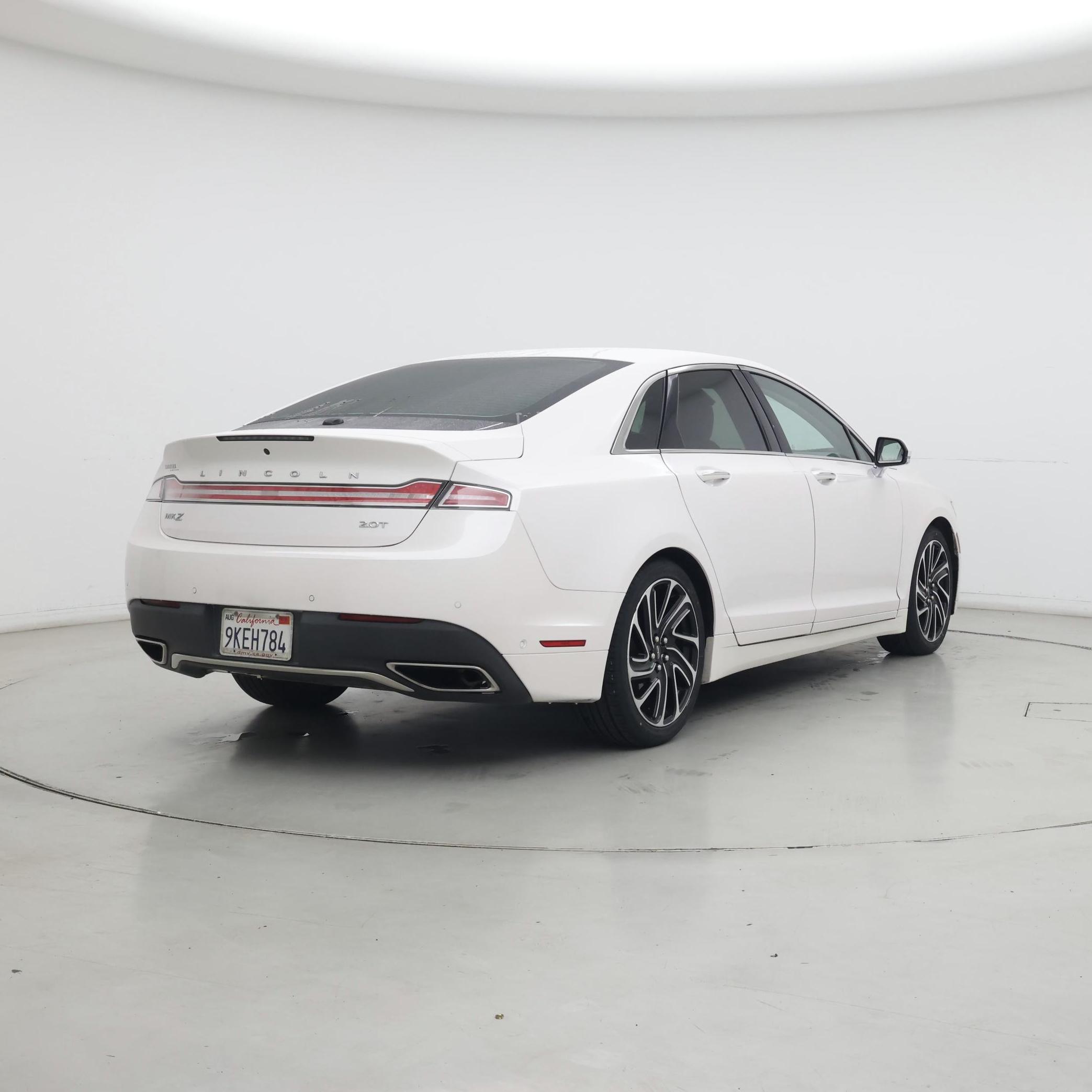 Thumbnail: 2020 Lincoln MKZ - 8
