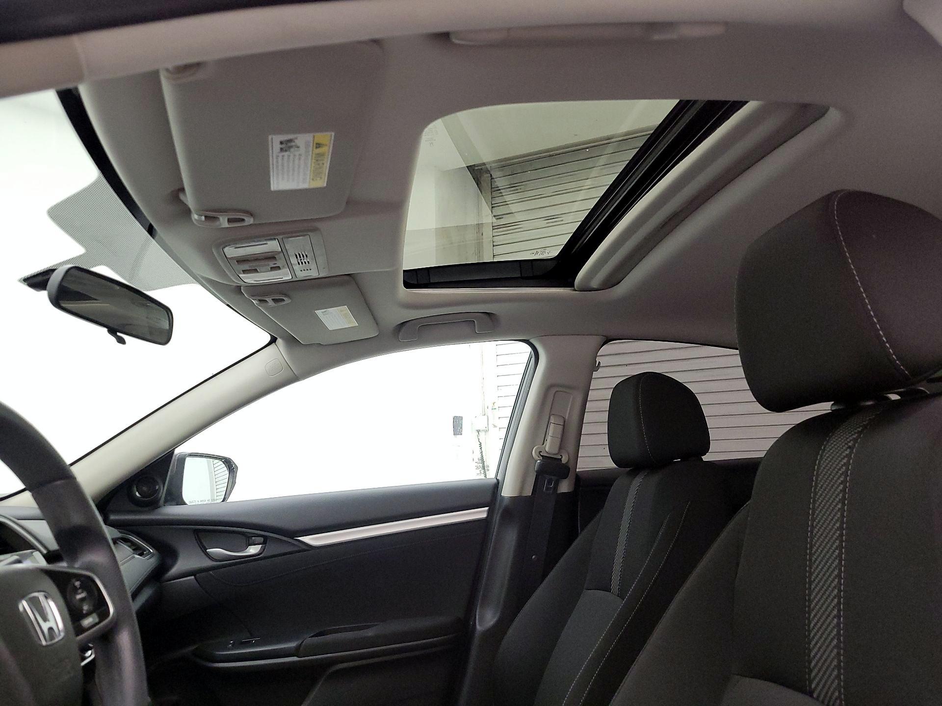 Thumbnail: 2016 Honda Civic - 19