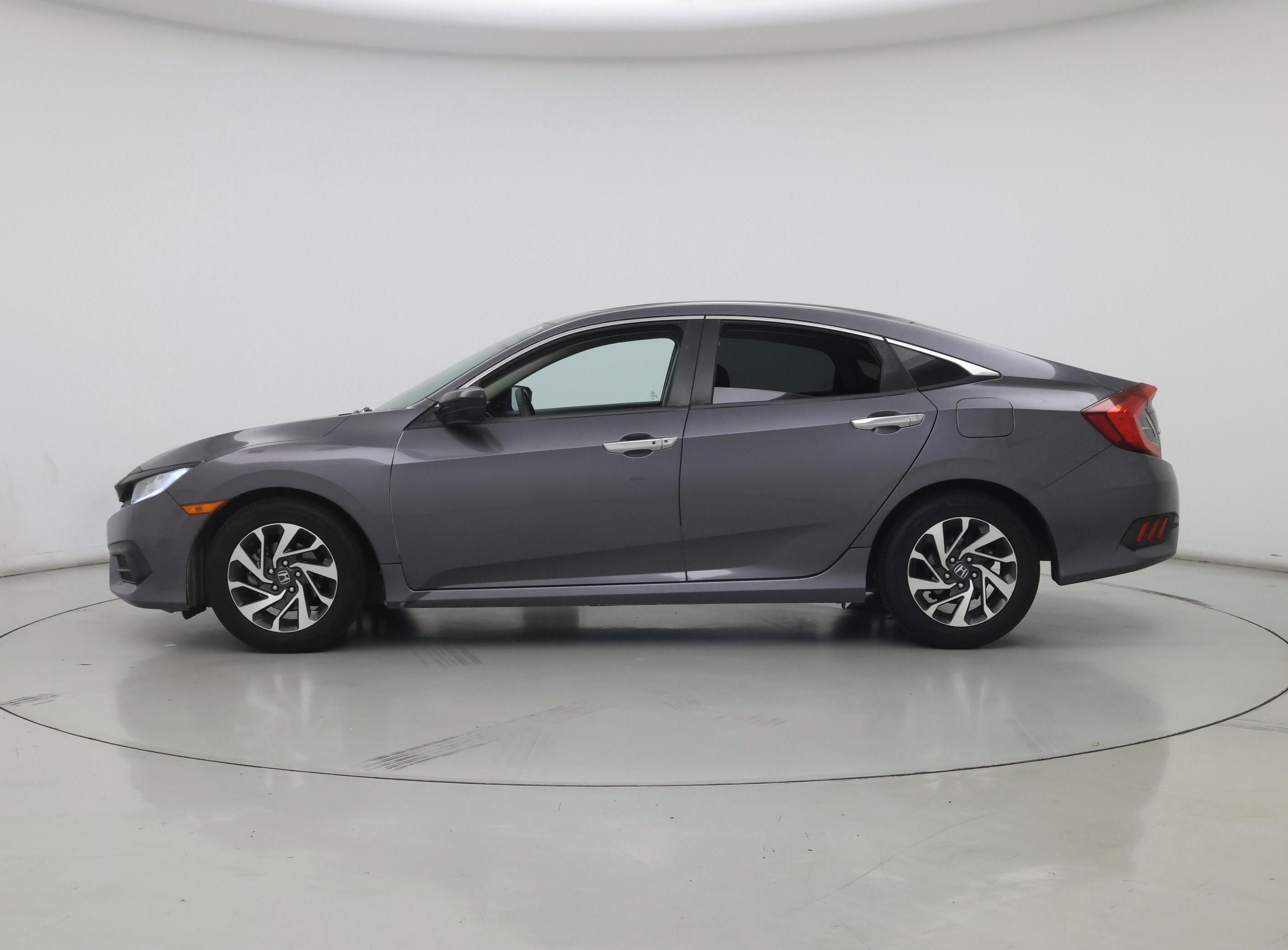 Thumbnail: 2016 Honda Civic - 3