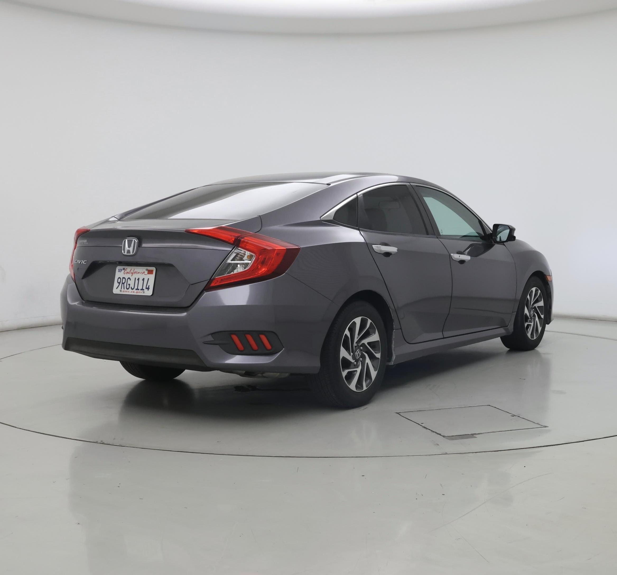 Thumbnail: 2016 Honda Civic - 8