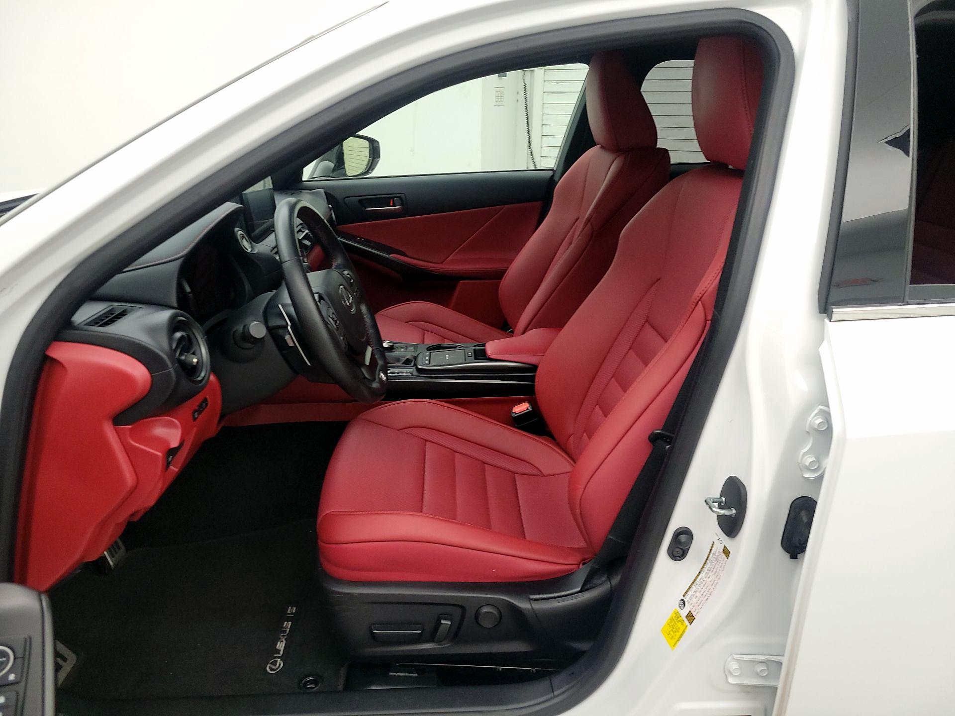 Thumbnail: 2024 Lexus IS - 11