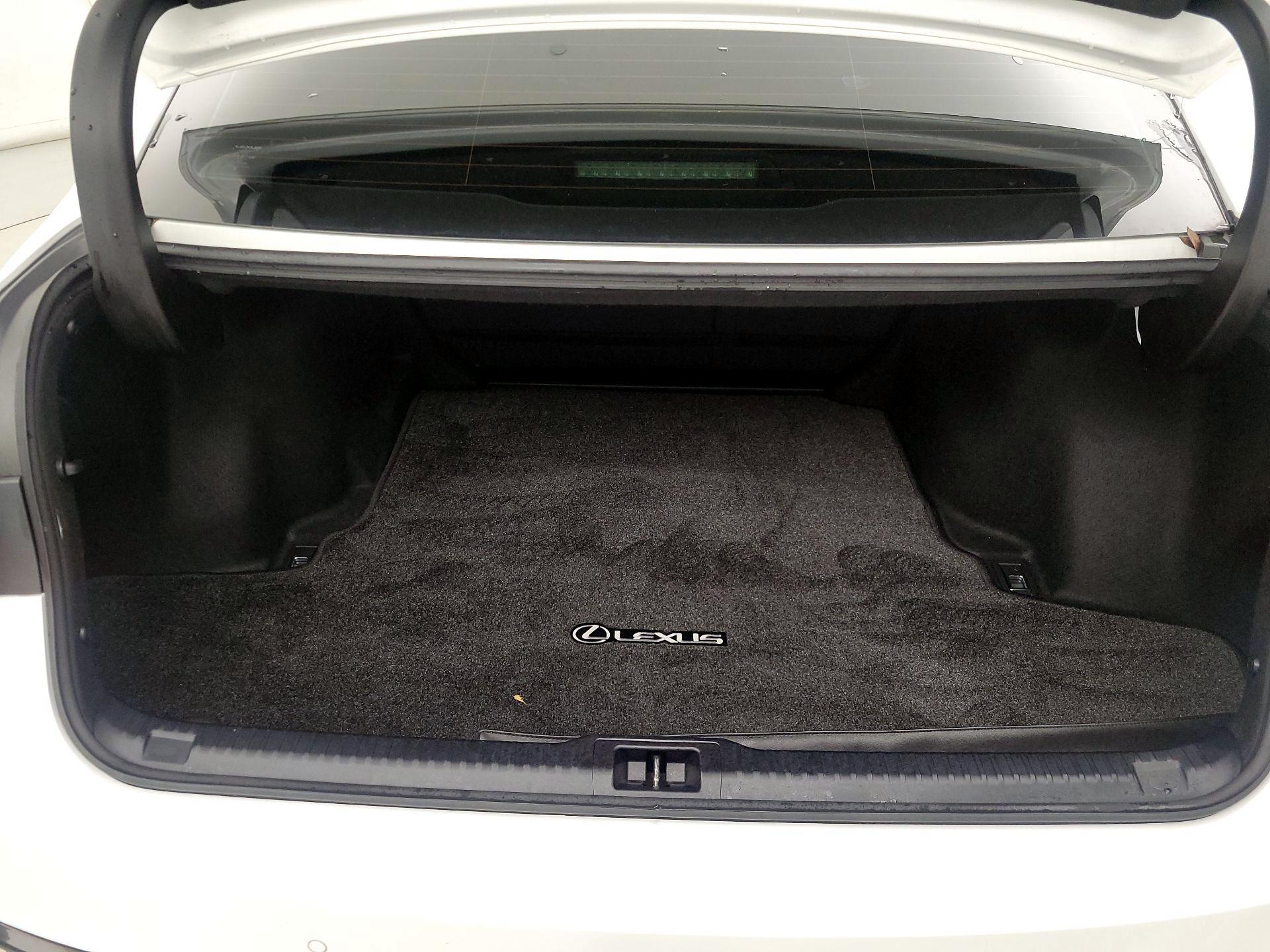 Thumbnail: 2024 Lexus IS - 20