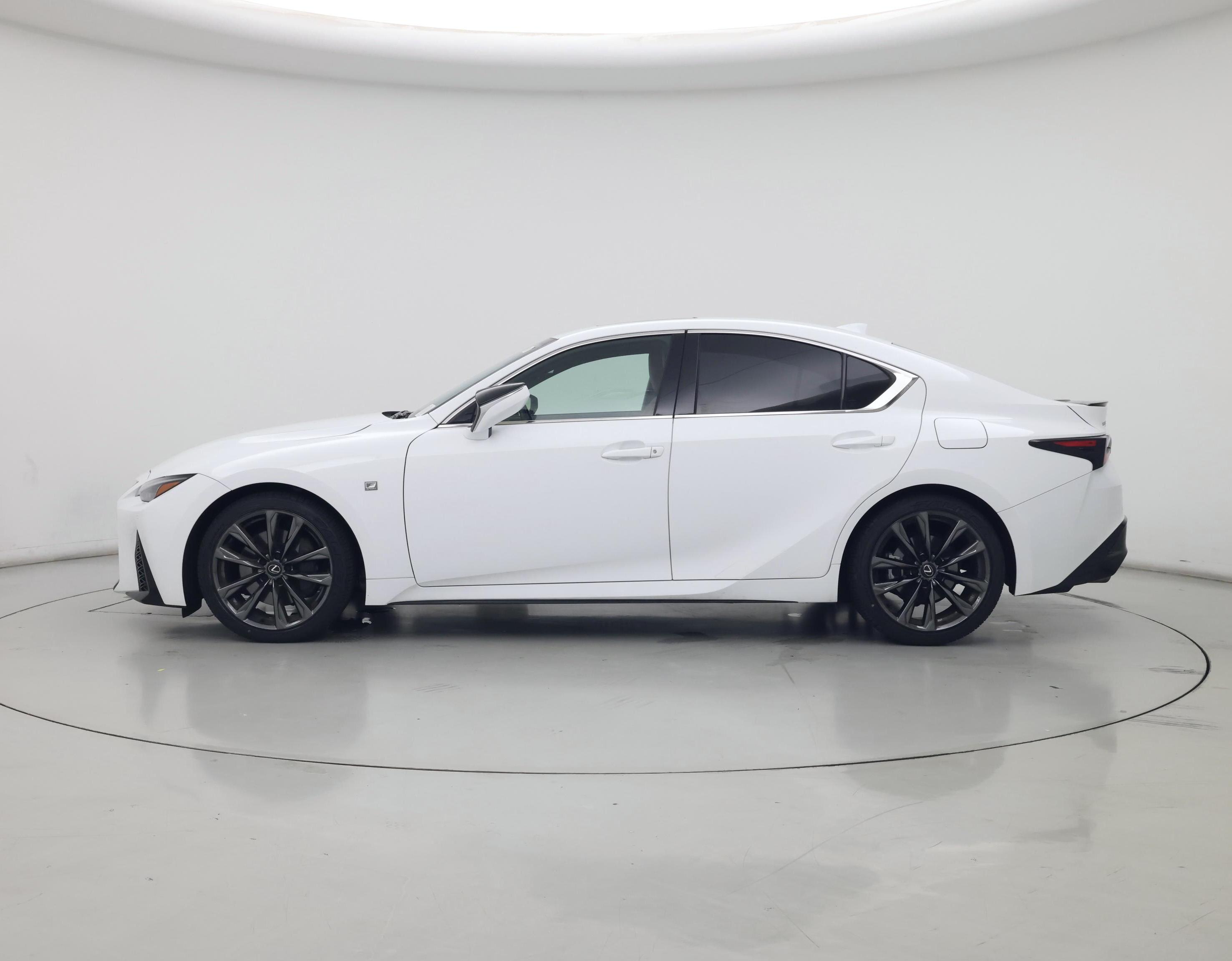 Thumbnail: 2024 Lexus IS - 3