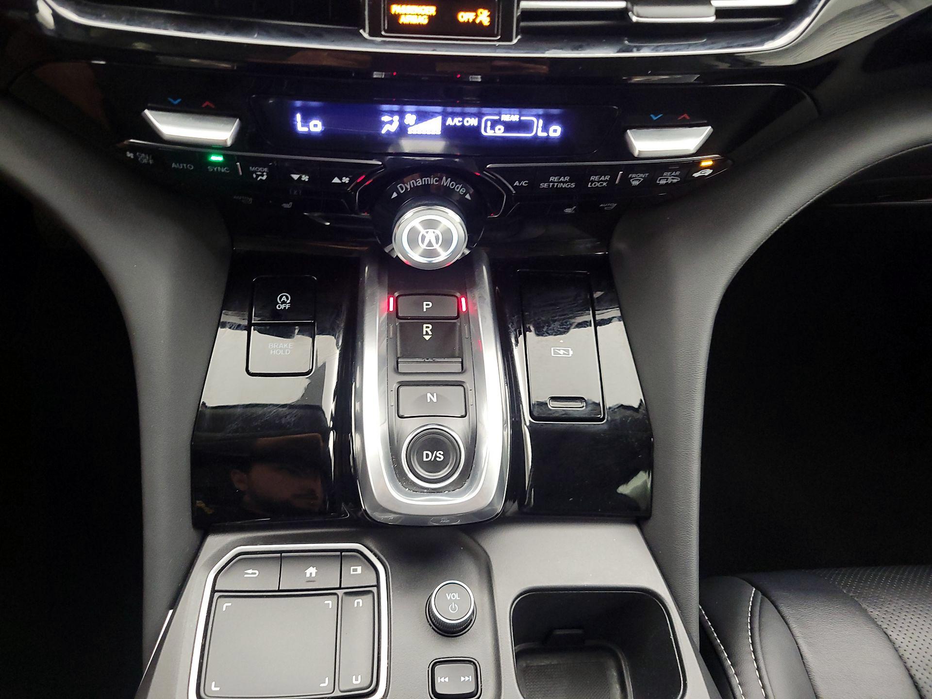 Thumbnail: 2023 Acura MDX - 15