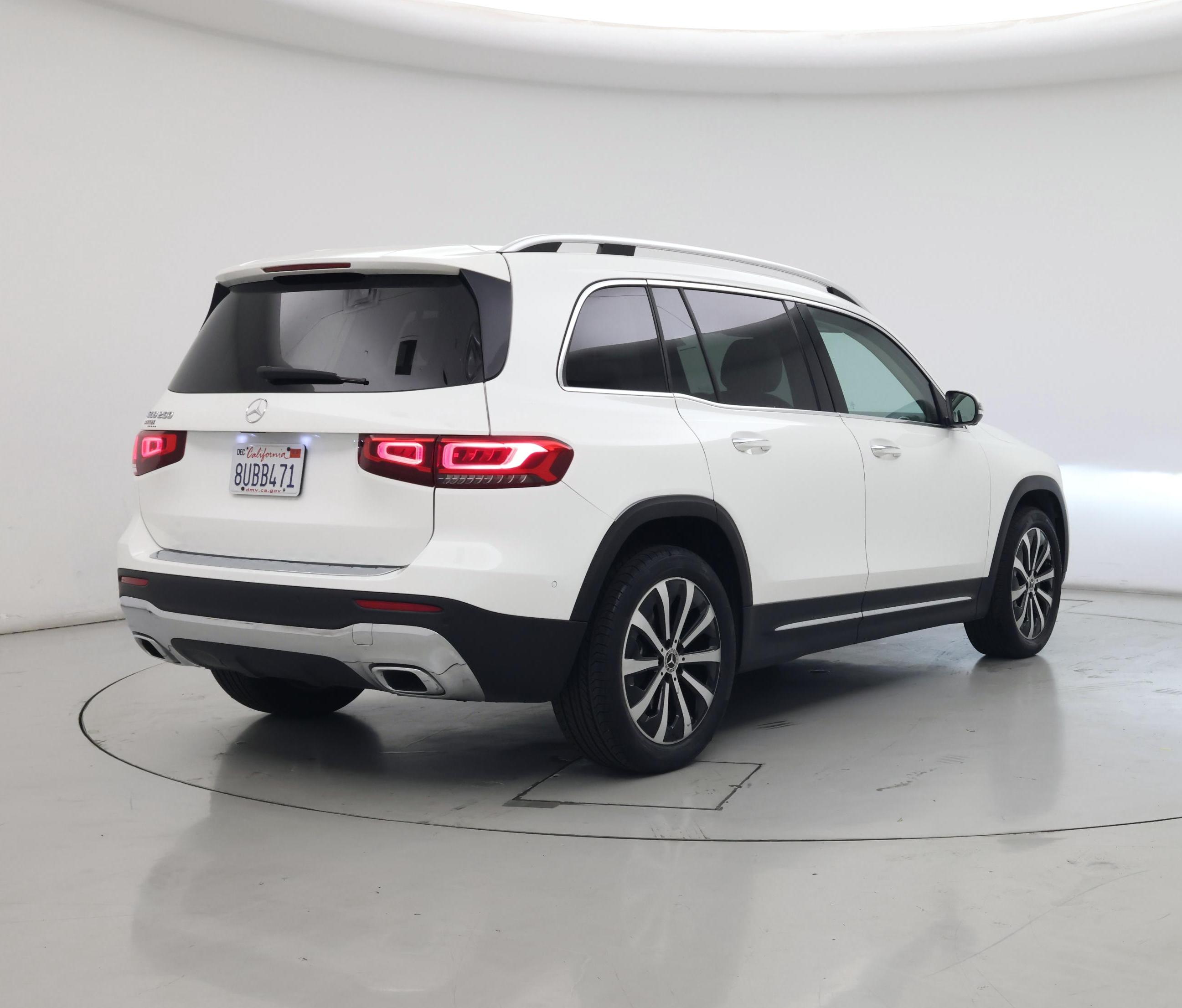 Thumbnail: 2021 Mercedes-Benz GLB - 8