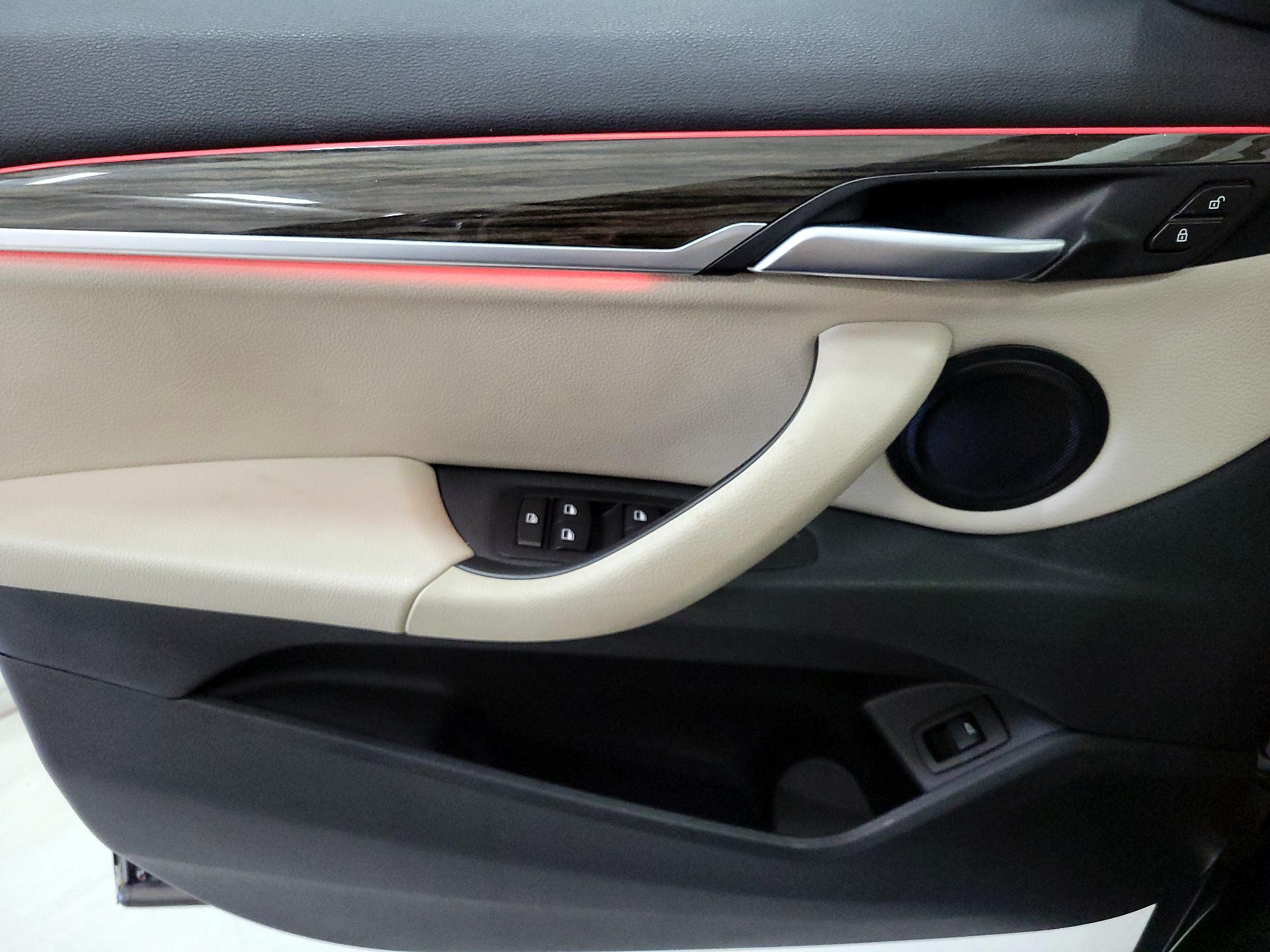 Thumbnail: 2021 BMW X1 - 12