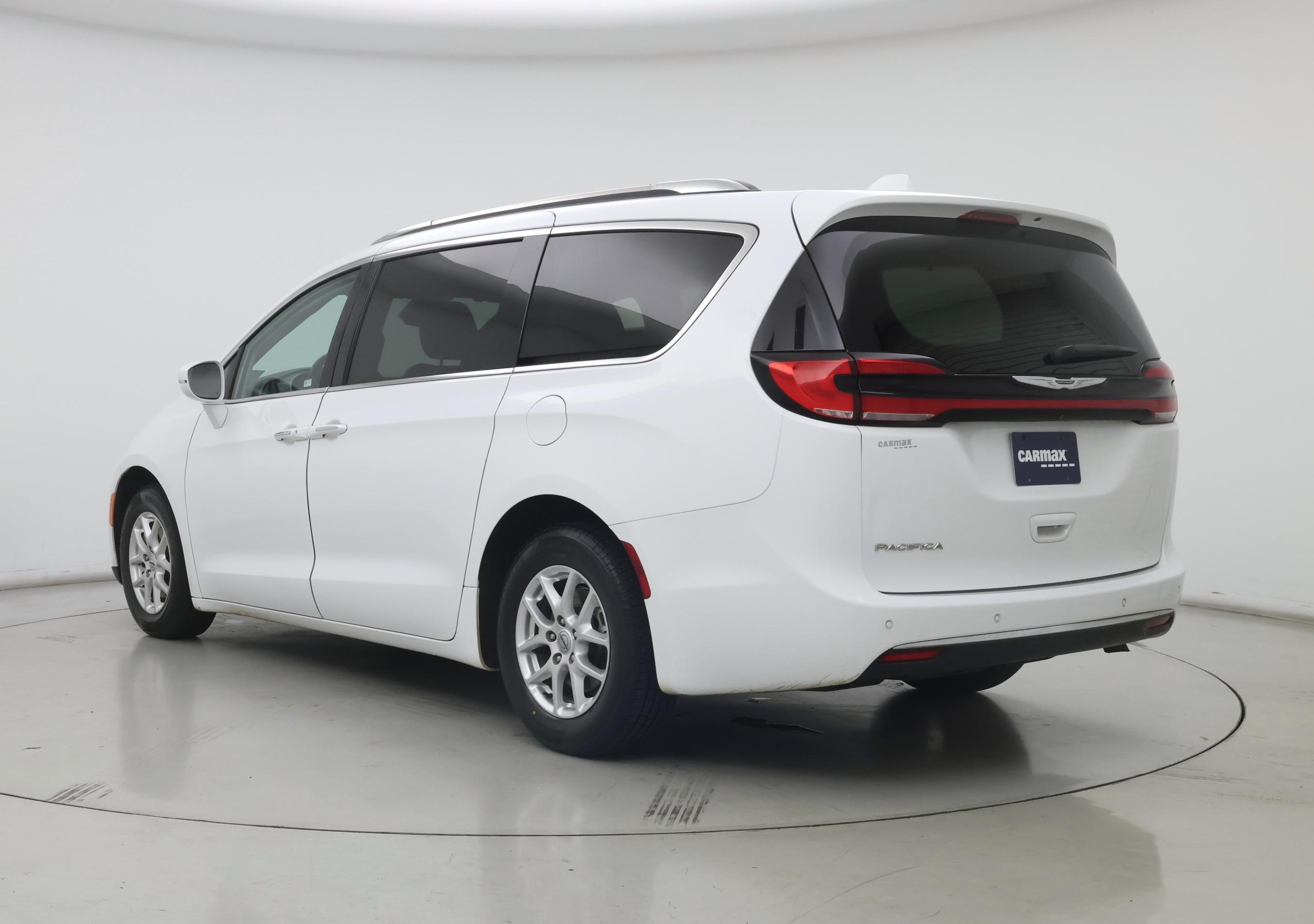 Thumbnail: 2021 Chrysler Pacifica - 2