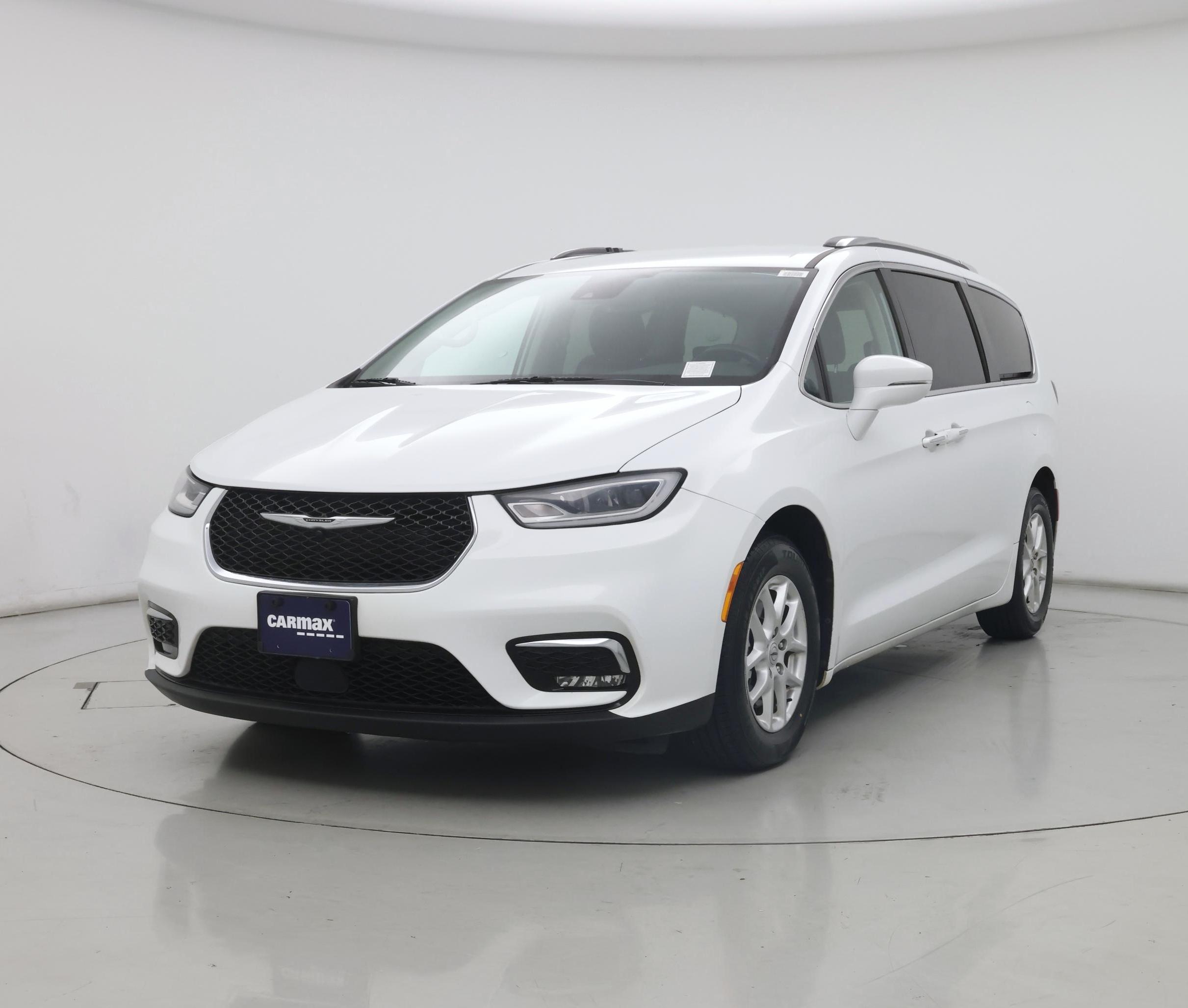 Thumbnail: 2021 Chrysler Pacifica - 4