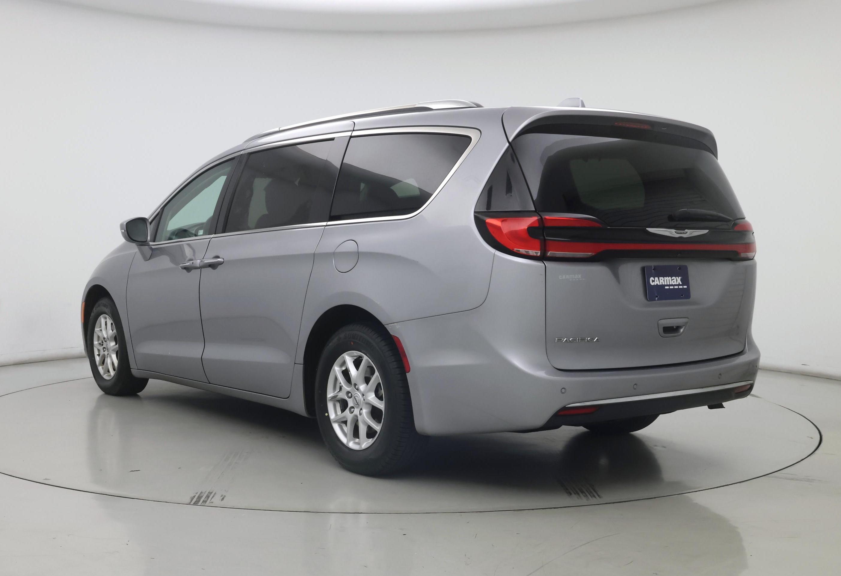 Thumbnail: 2021 Chrysler Pacifica - 2