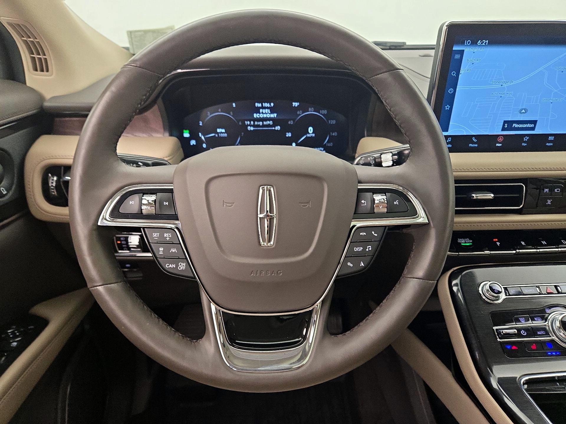 Thumbnail: 2023 Lincoln Nautilus - 10