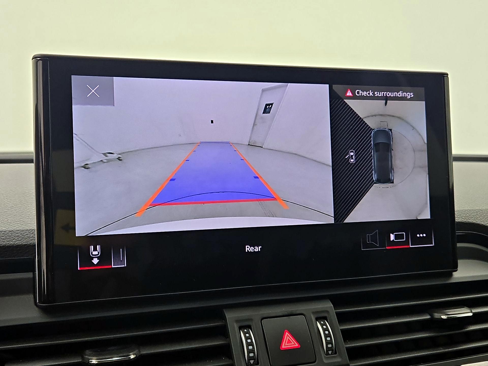 Thumbnail: 2023 Audi Q5 - 14