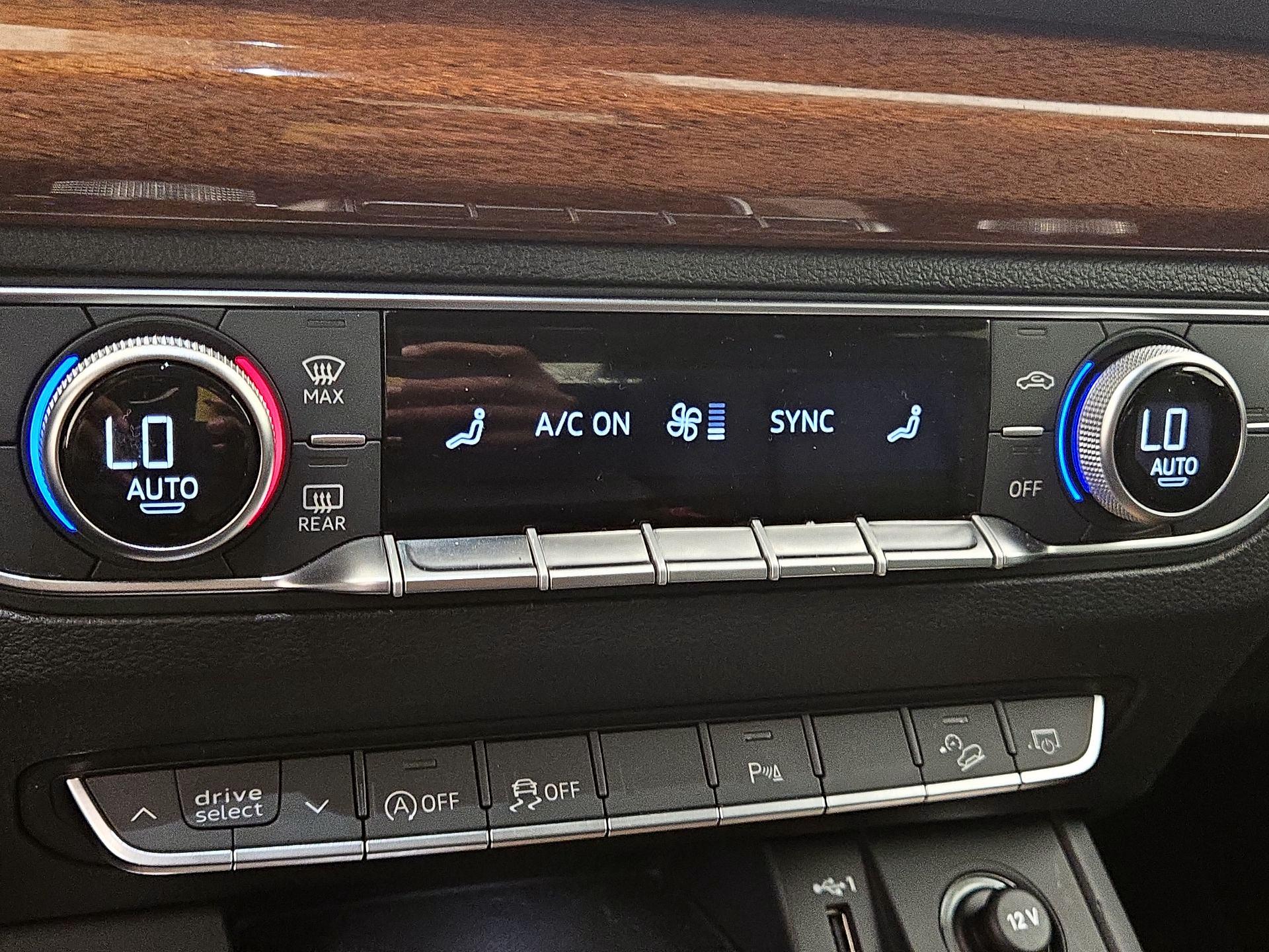 Thumbnail: 2023 Audi Q5 - 16