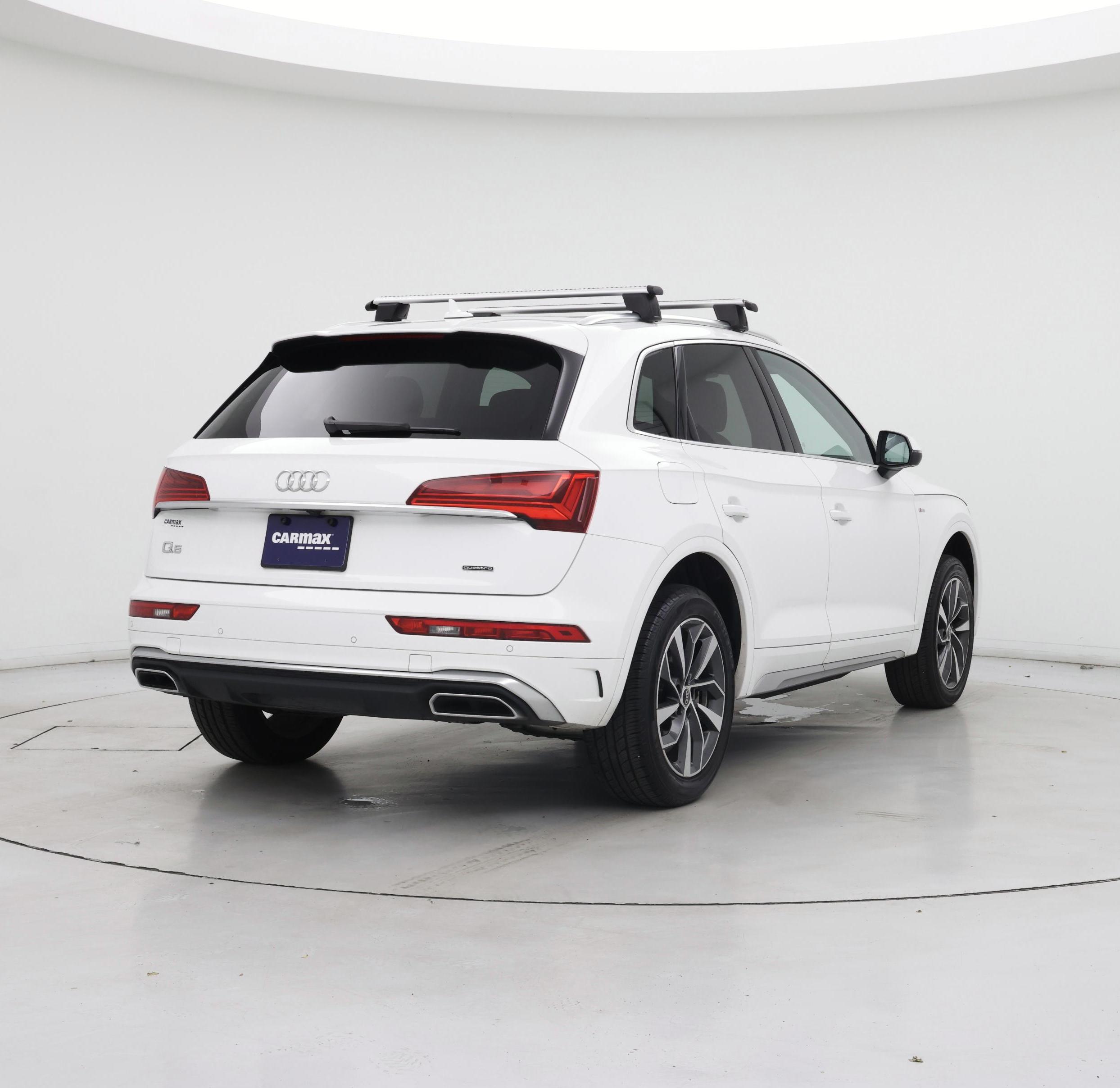 Thumbnail: 2023 Audi Q5 - 8