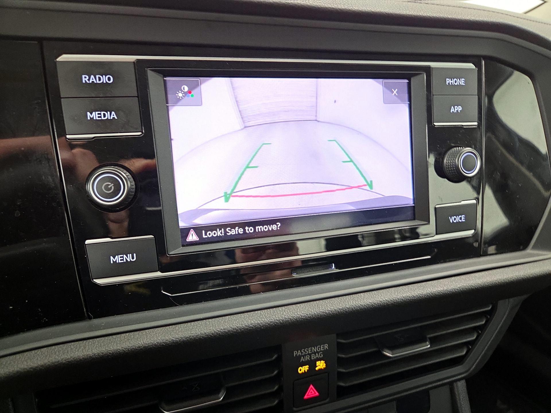 Thumbnail: 2022 Volkswagen Jetta - 14